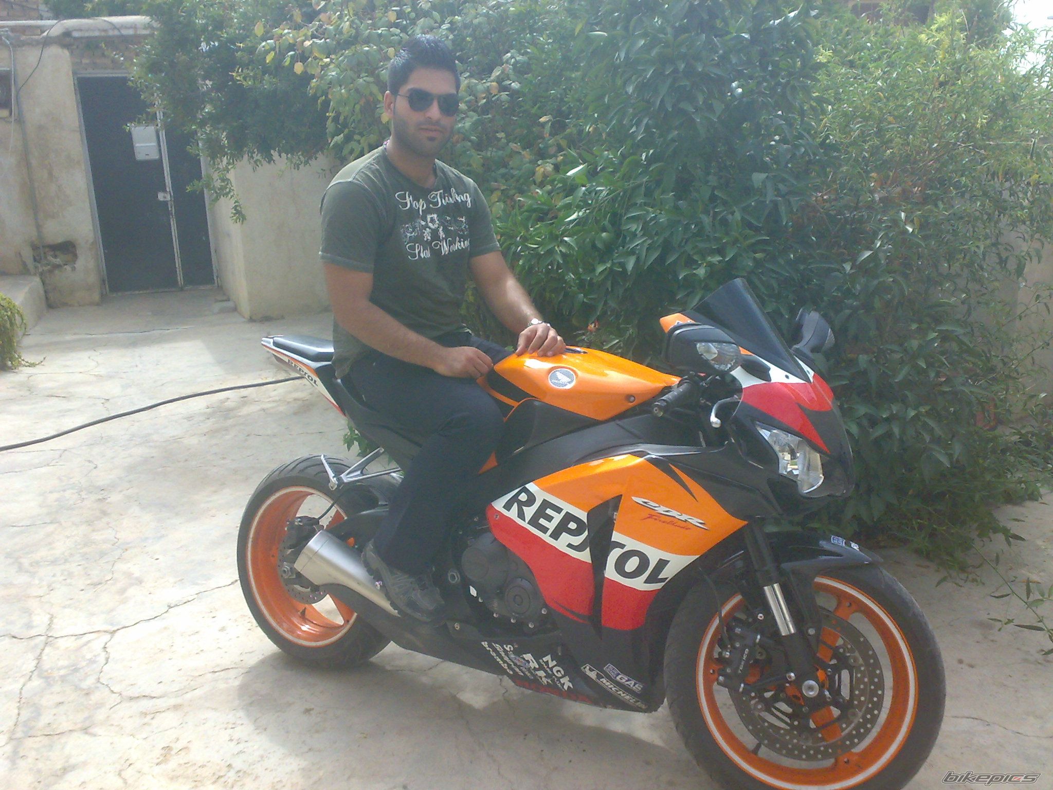 Photo 2479328