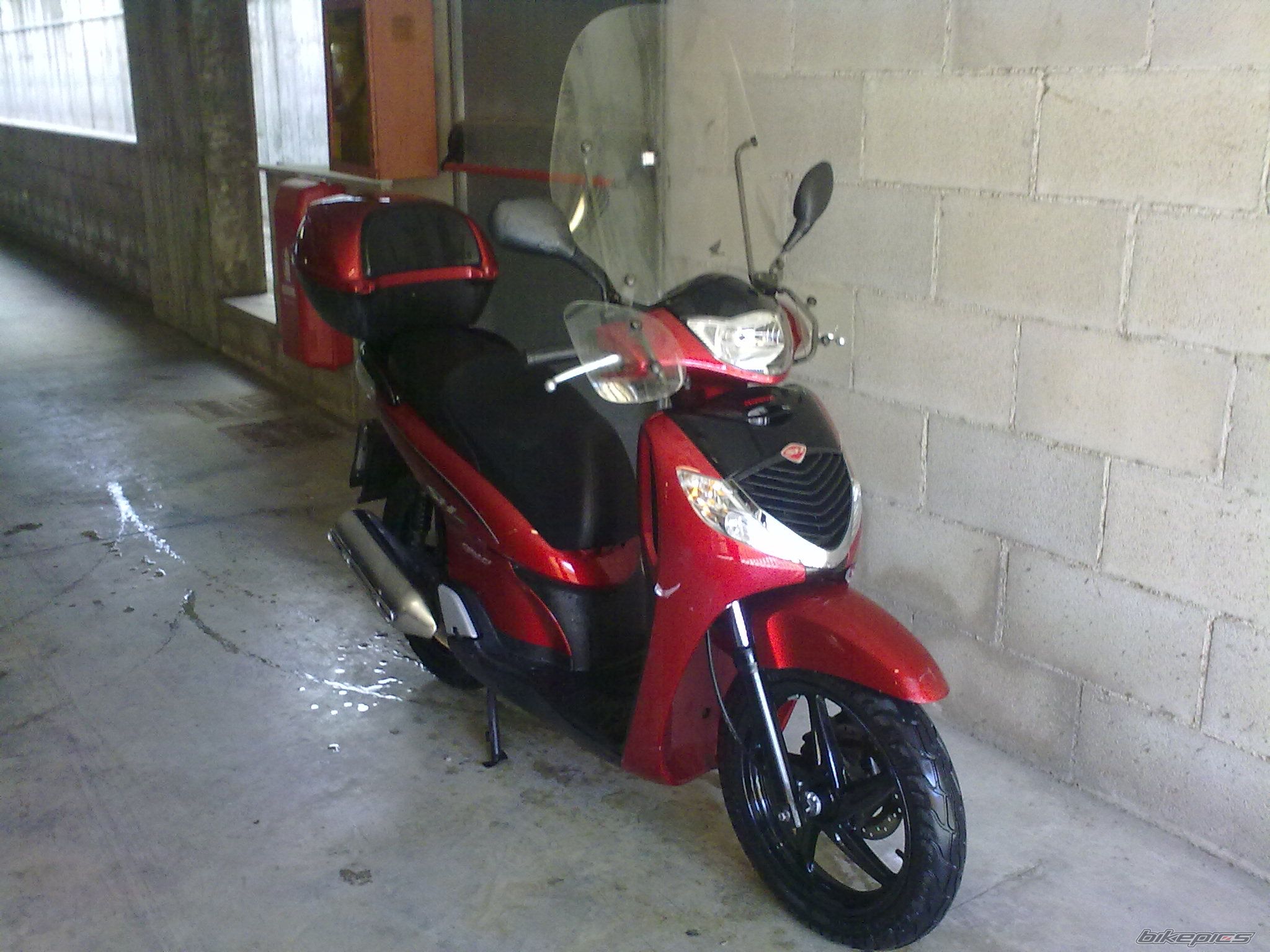 Photo 2479543