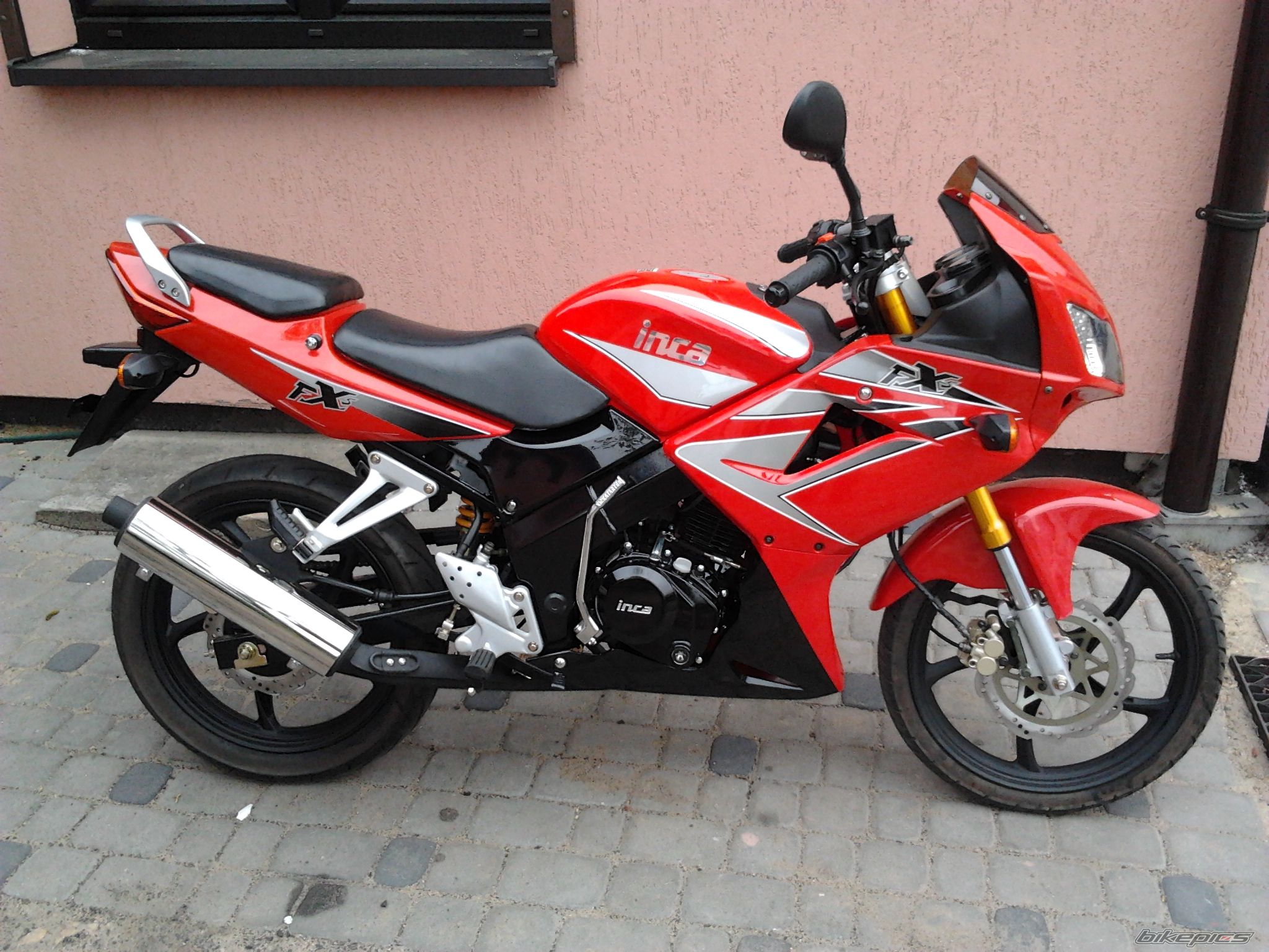 Photo 2479704
