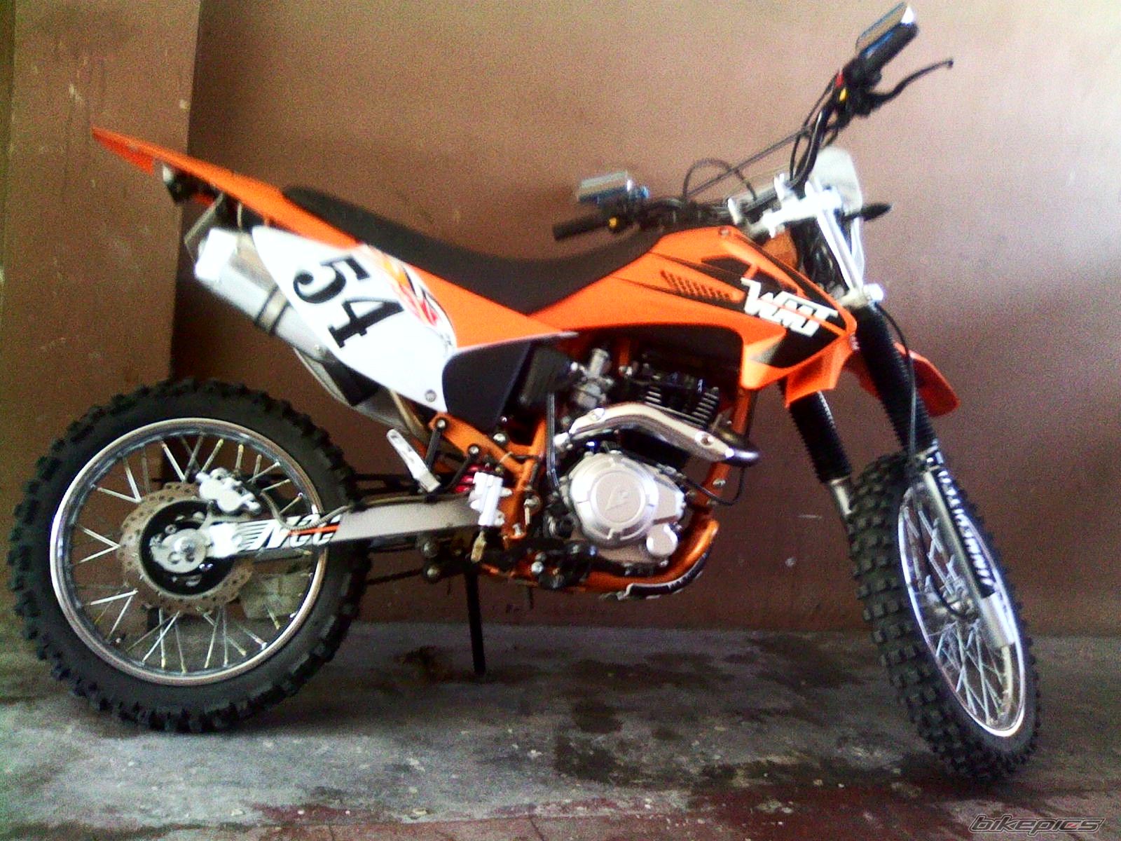 Photo 2479730