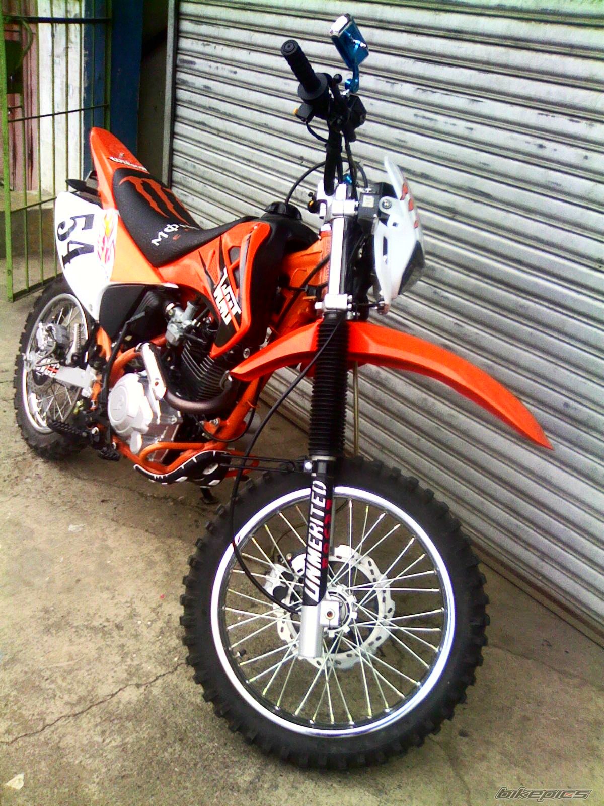 Photo 2479731