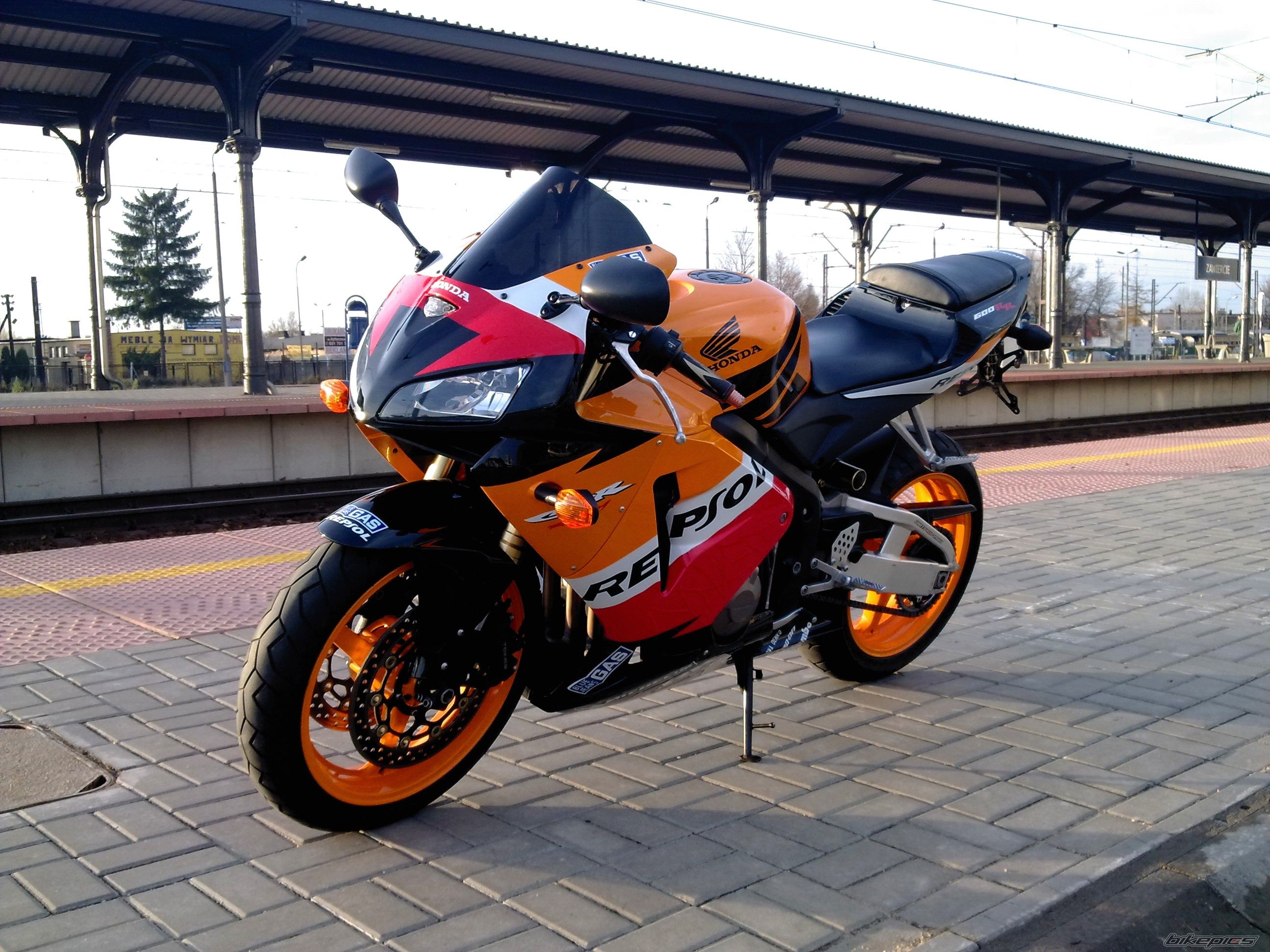 Photo 2479818