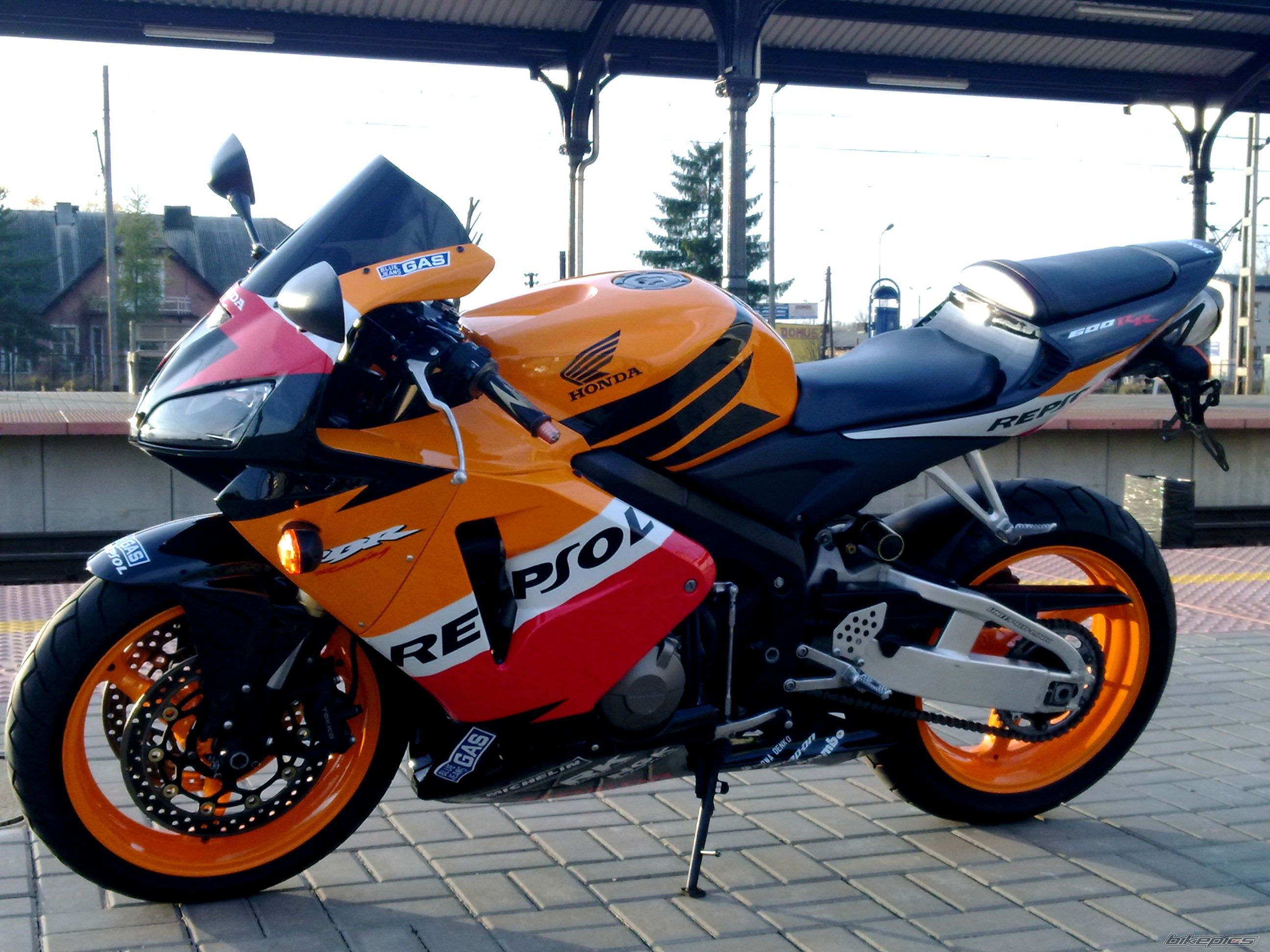 Photo 2479820