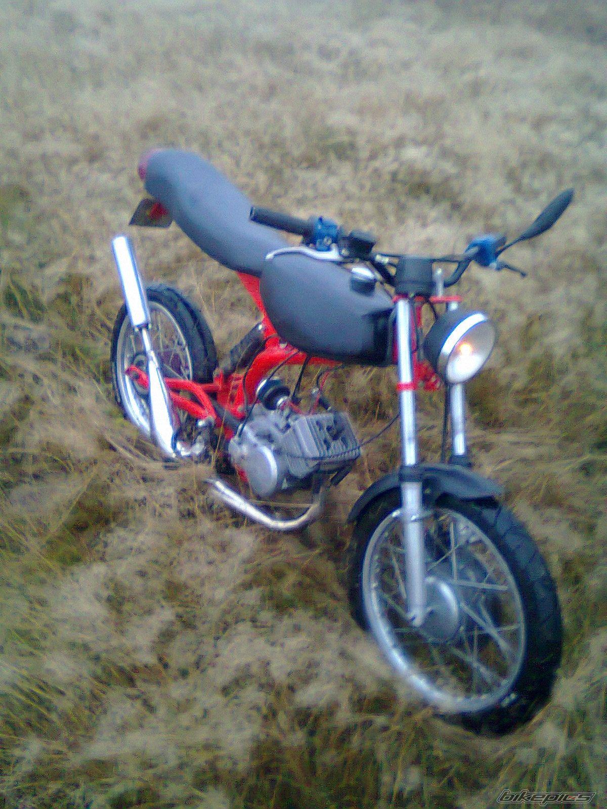 Photo 2479873
