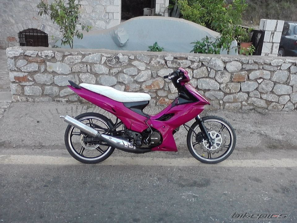Photo 2479876