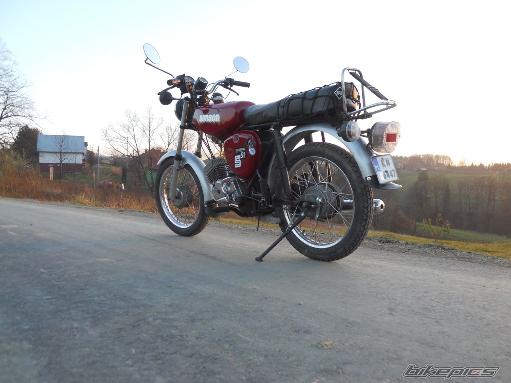 Photo 2480599