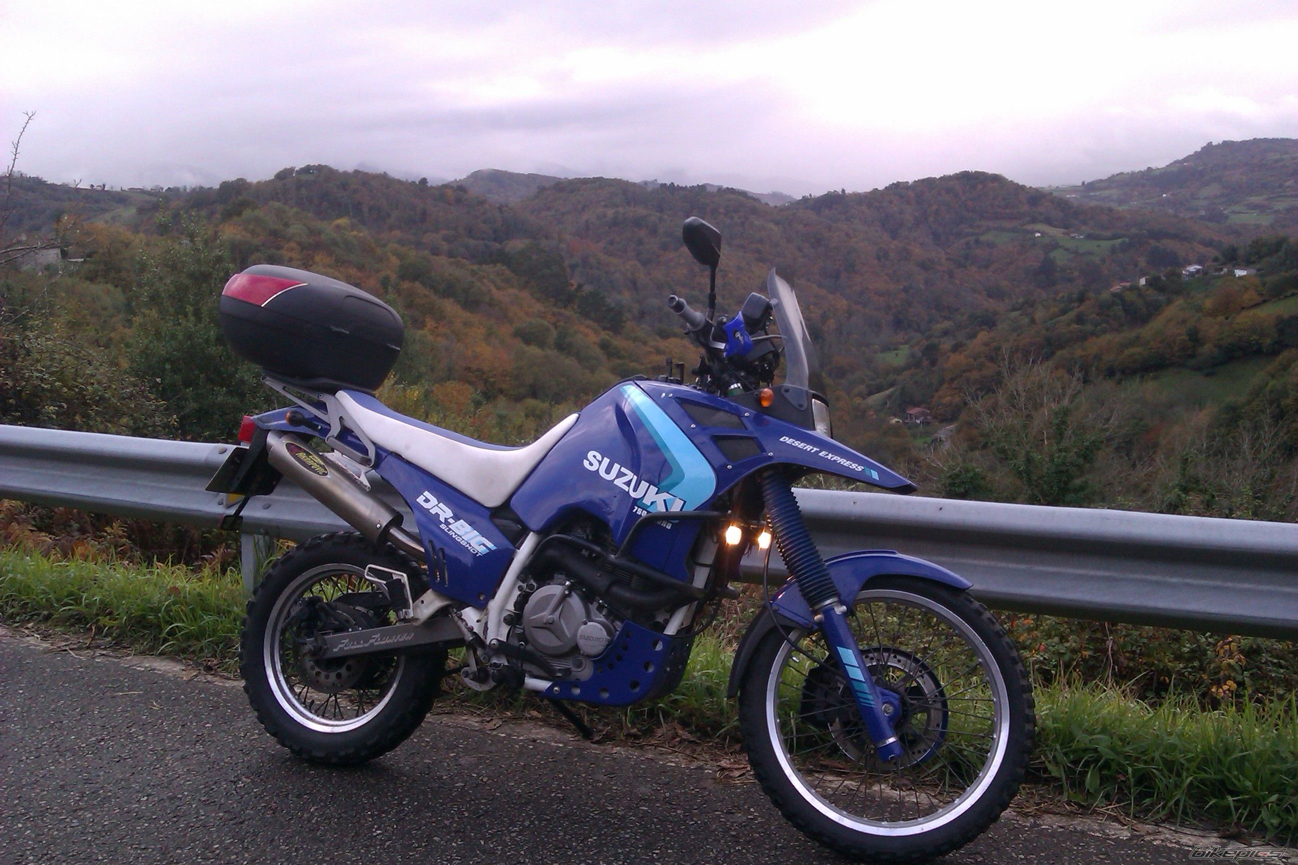 Photo 2480784