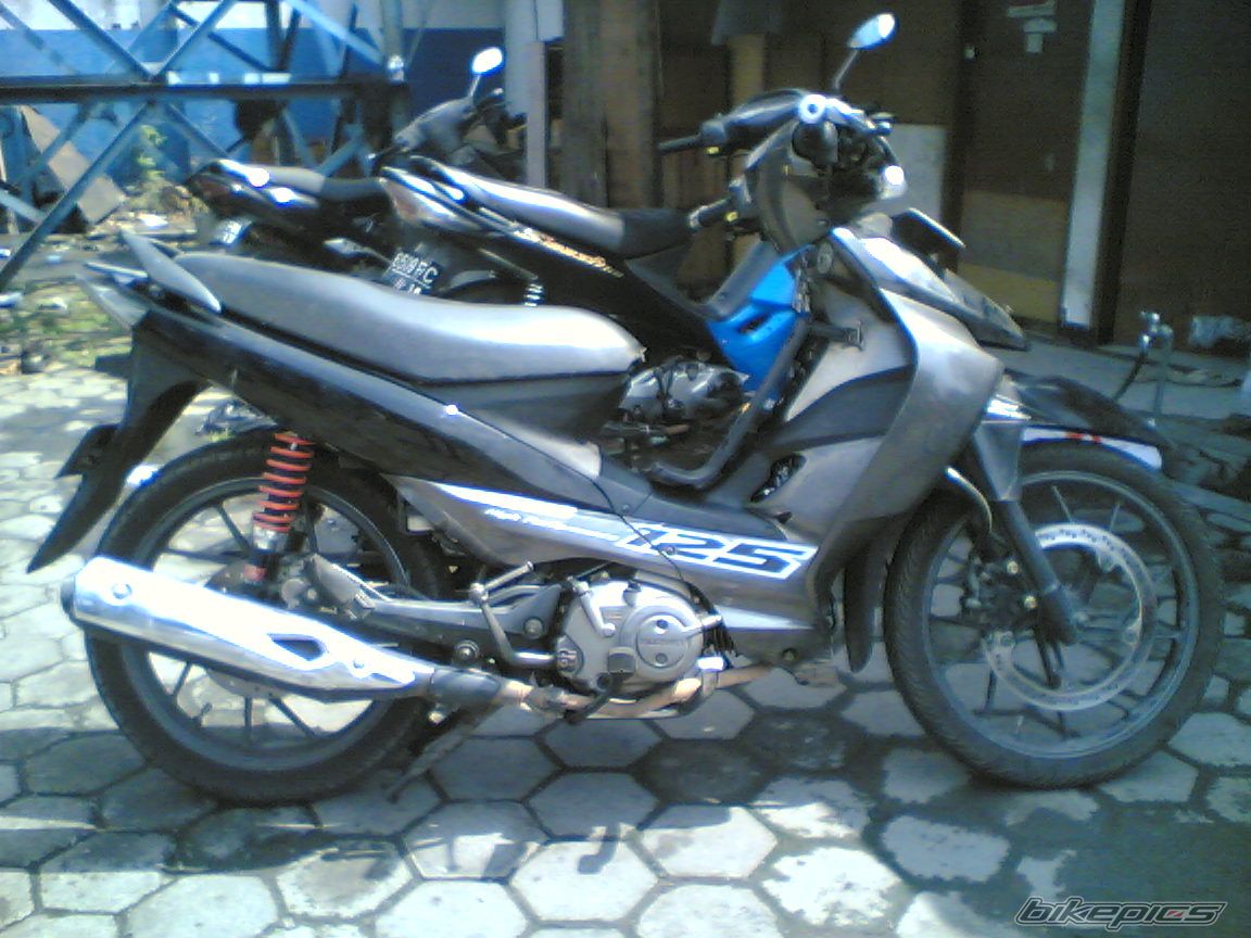 Photo 2480853