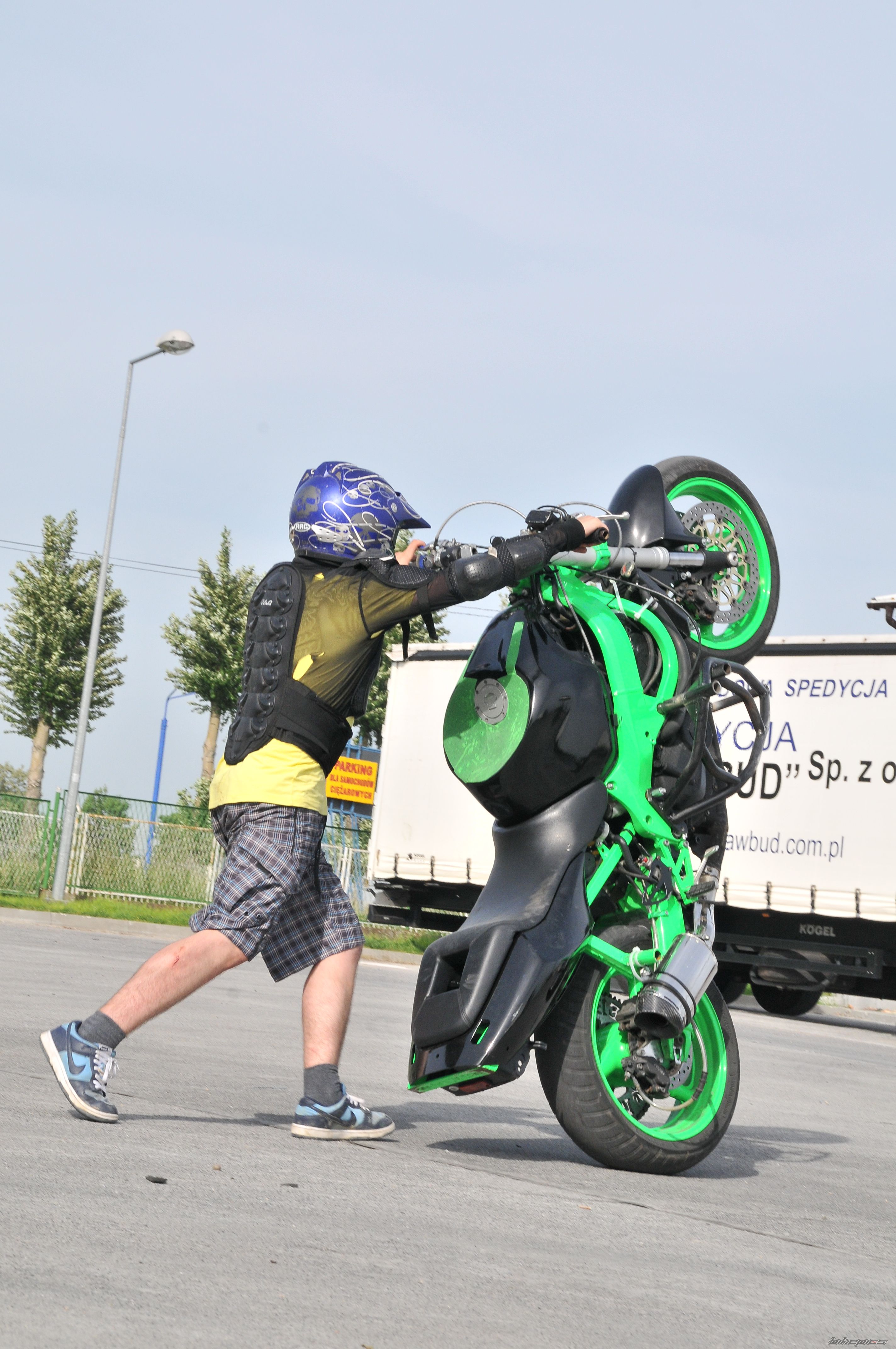 Photo 2481471