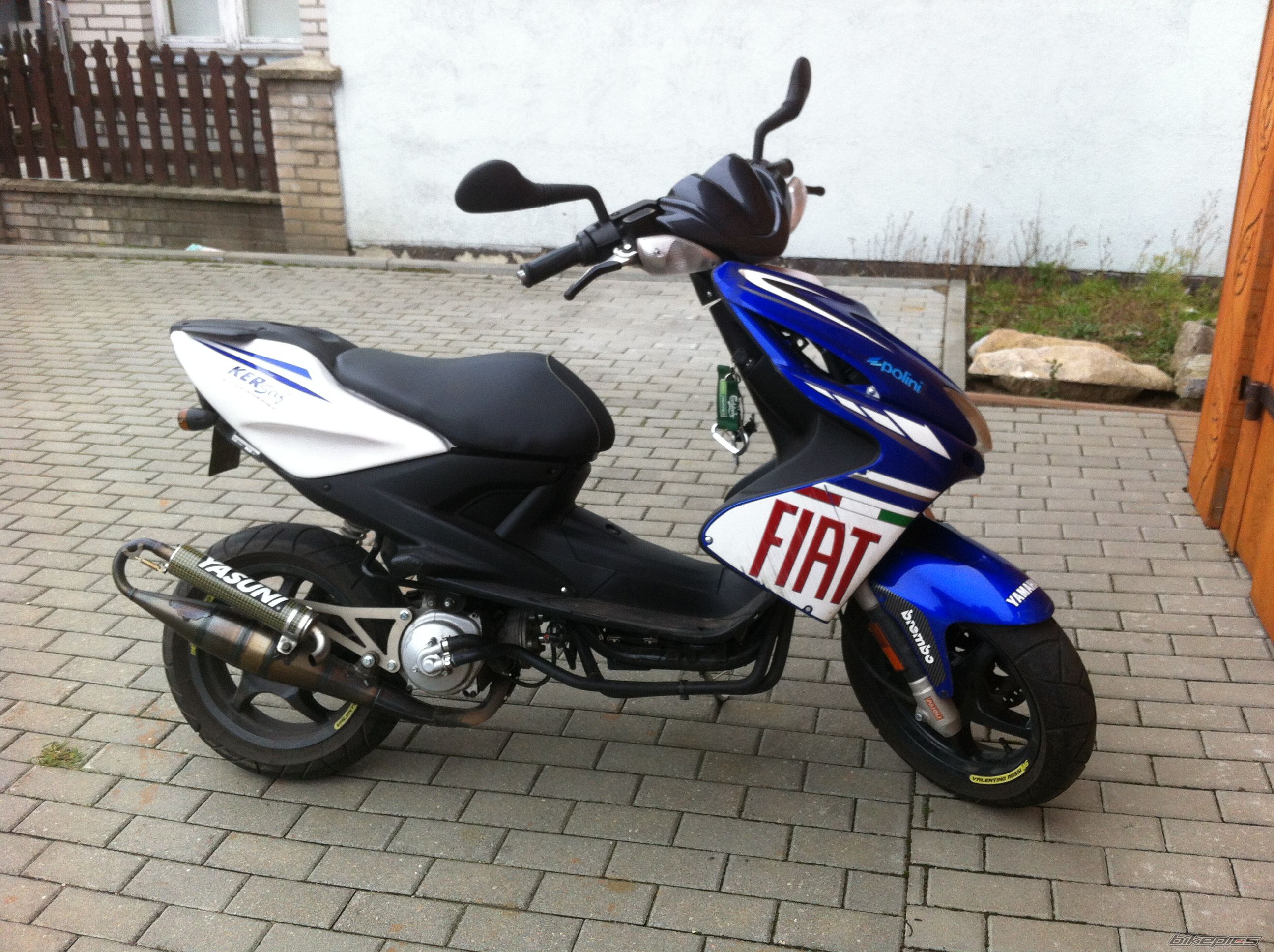 Photo 2481570