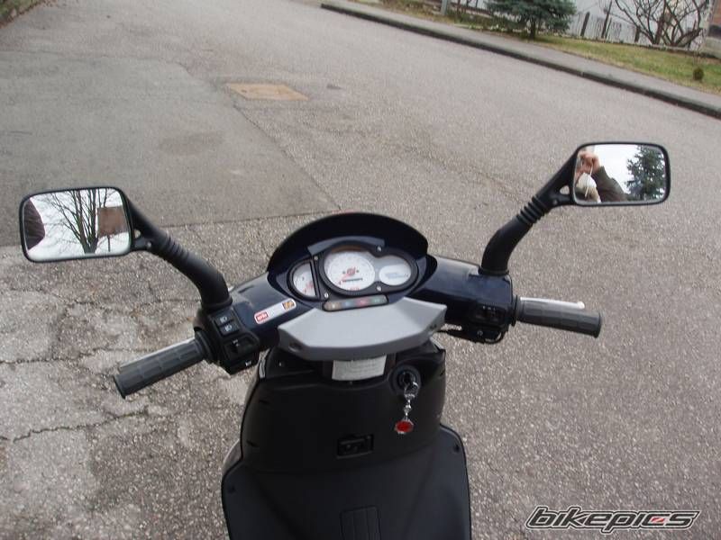 Photo 2481601