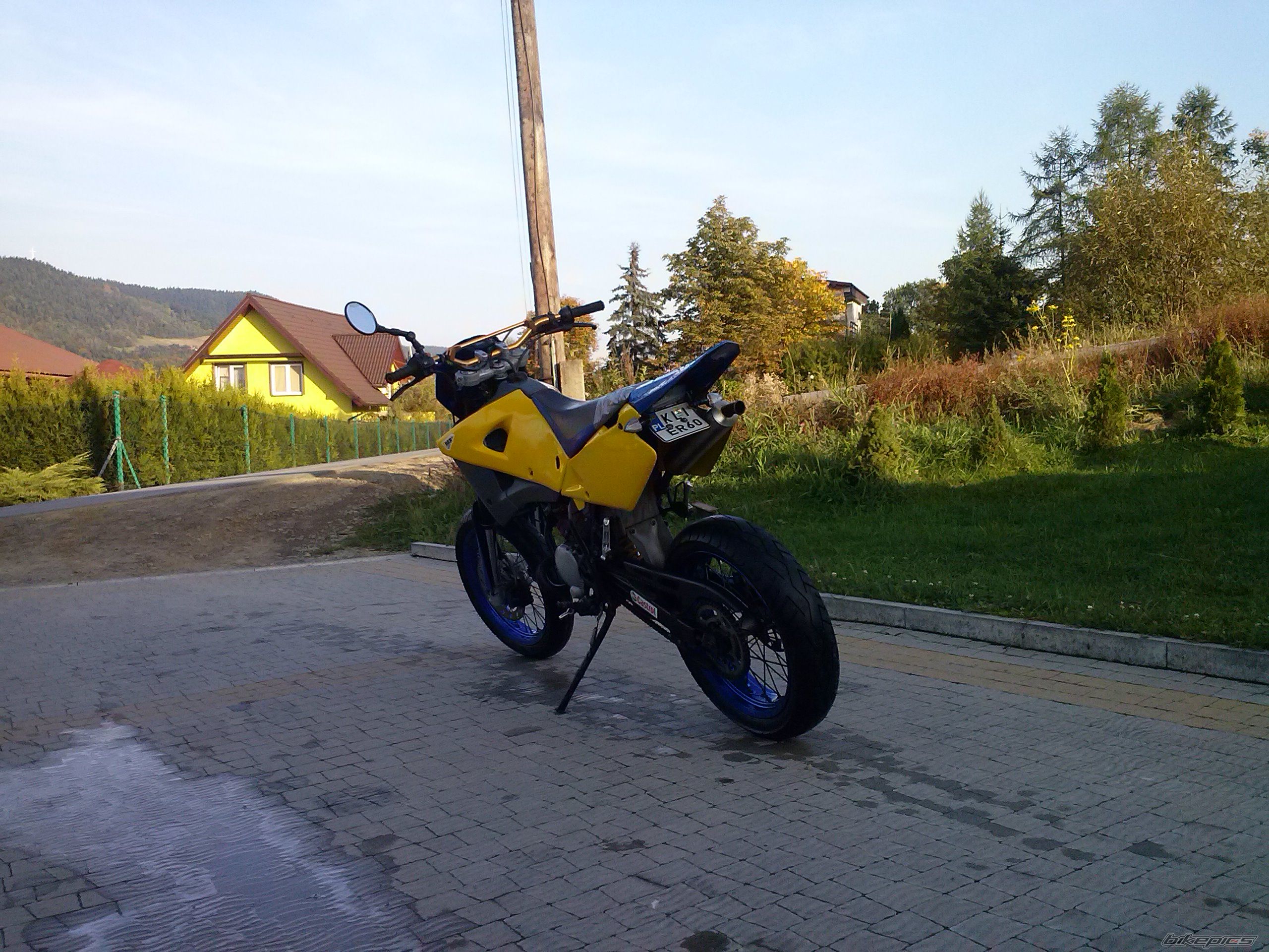 Bike Photo 2481818