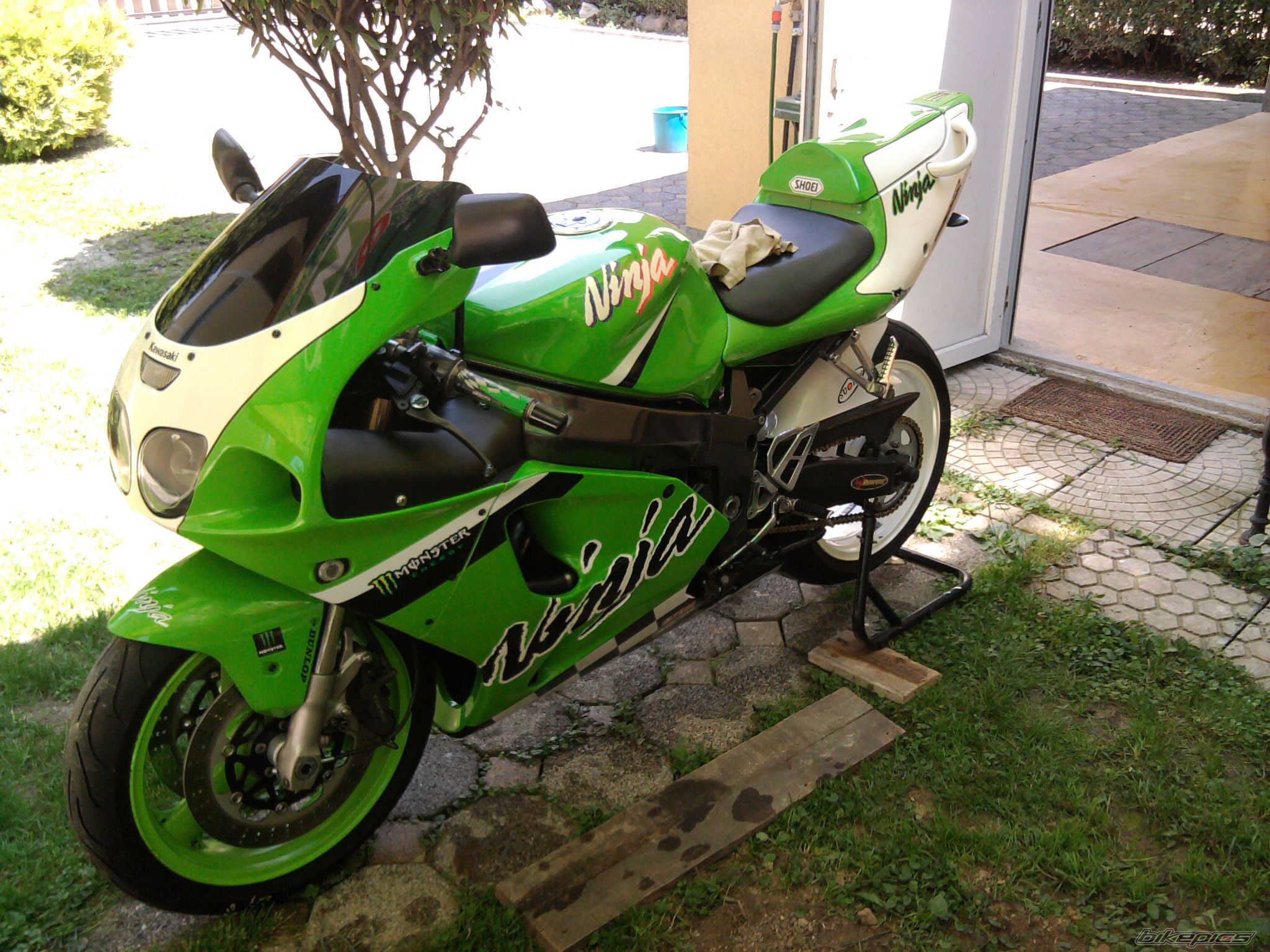 Photo 2482577