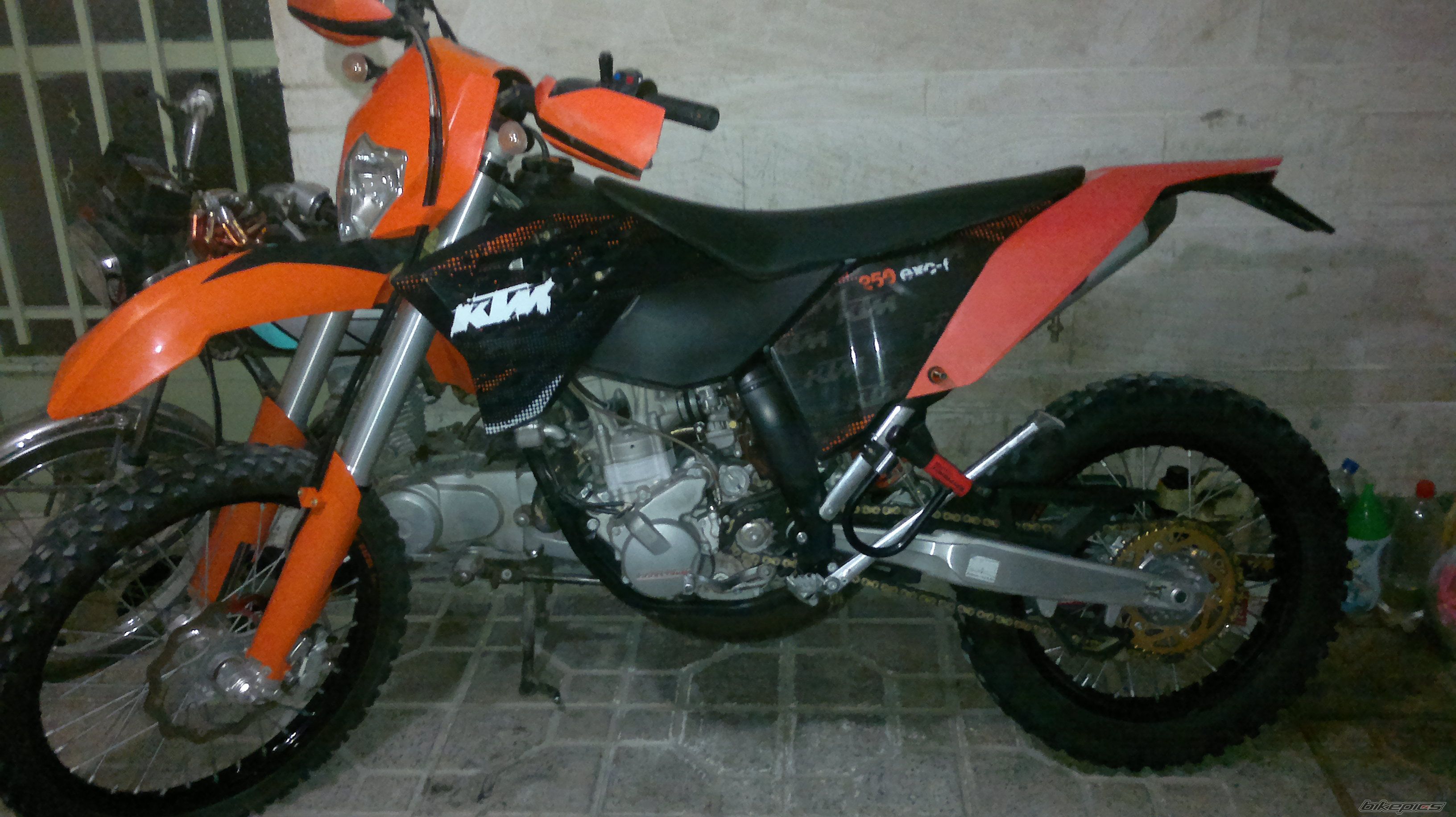 Photo 2482597