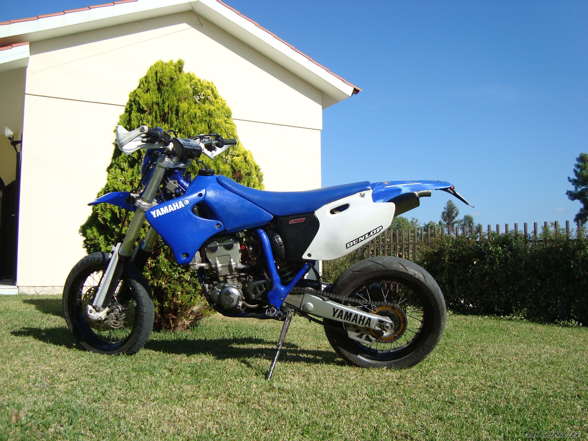 Photo 2482944