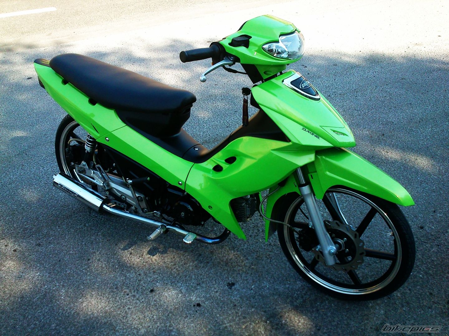 Photo 2483859