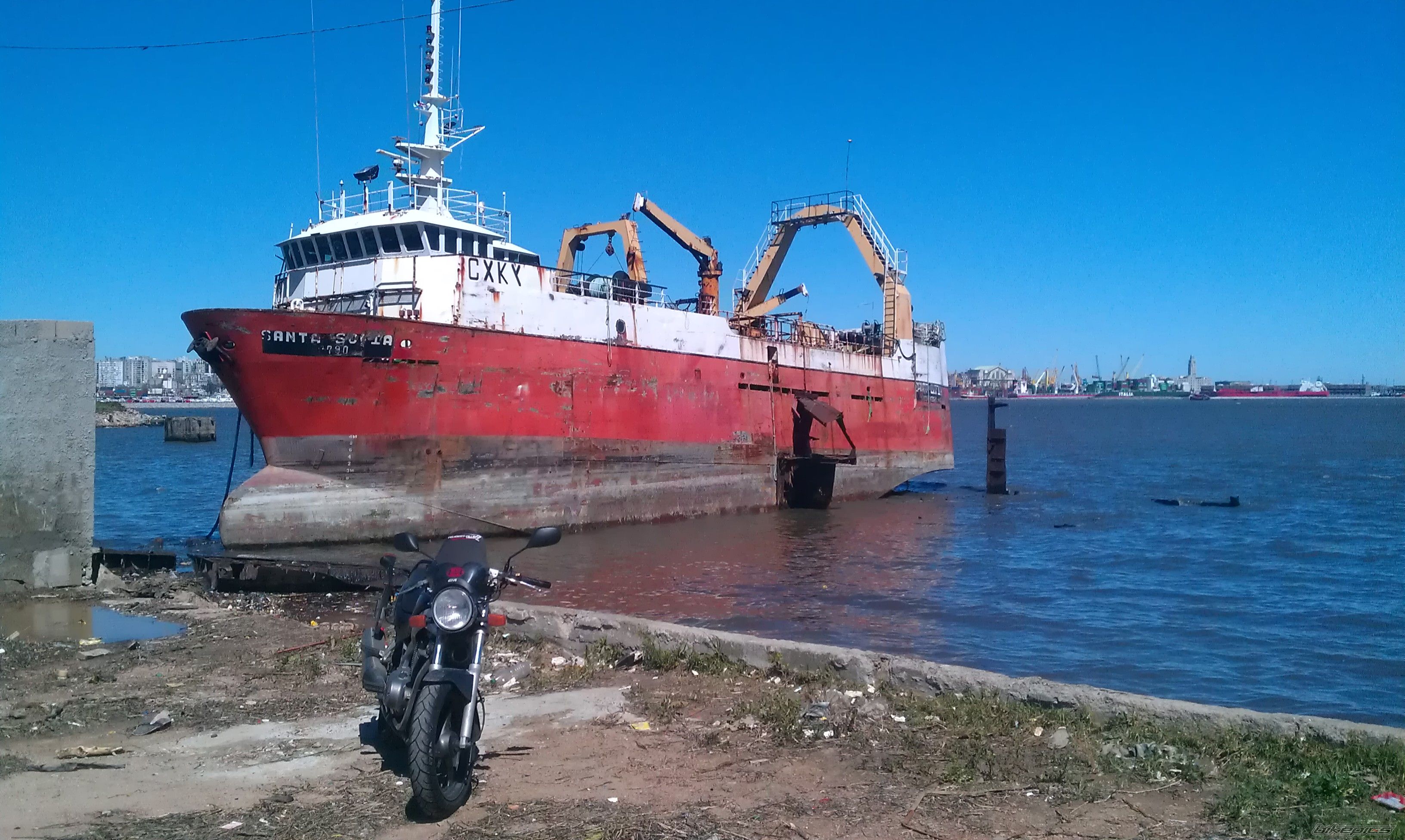 Photo 2483879
