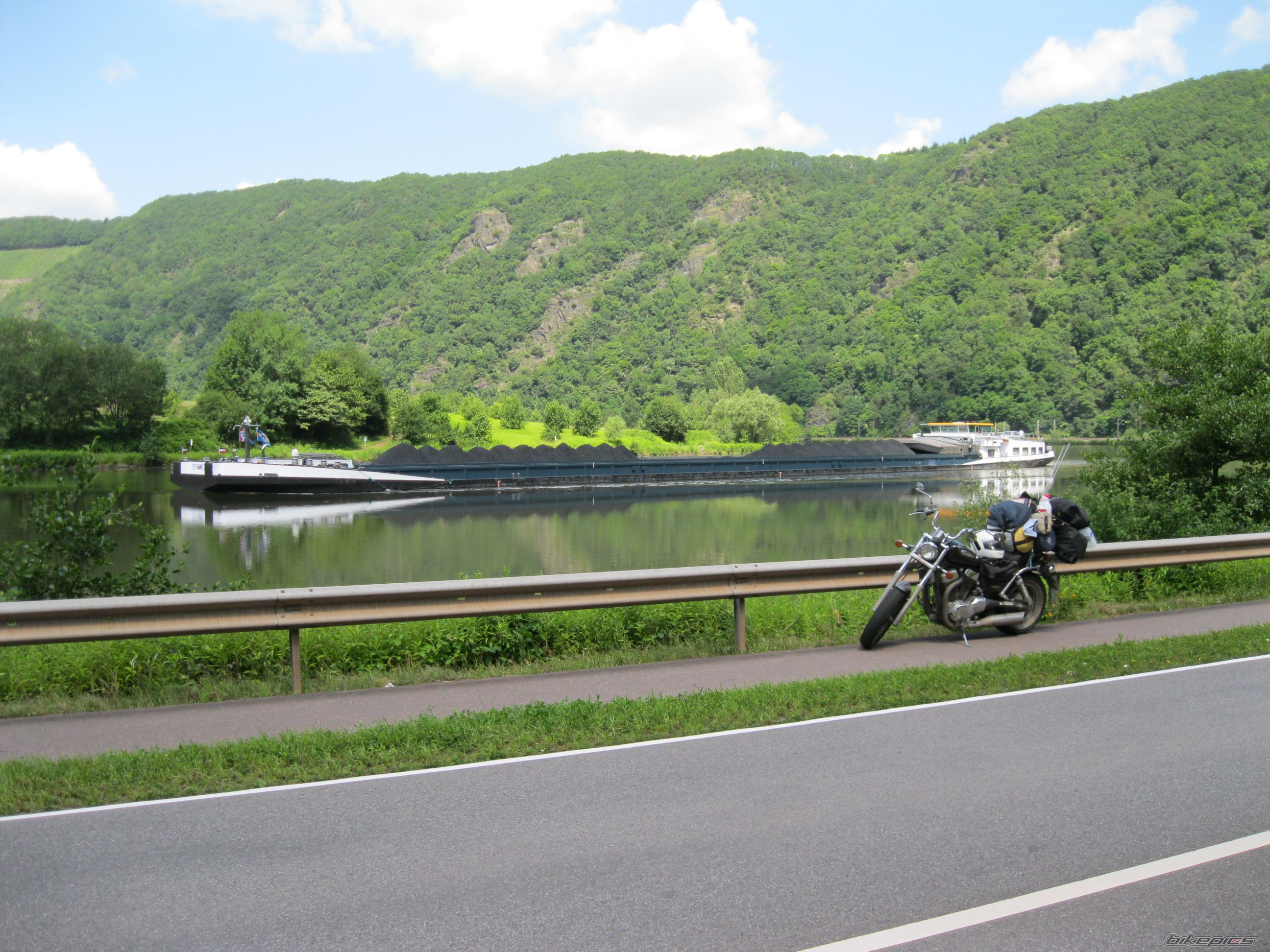 Photo 2484674