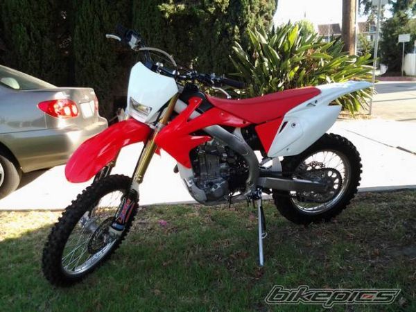 Photo 2485474