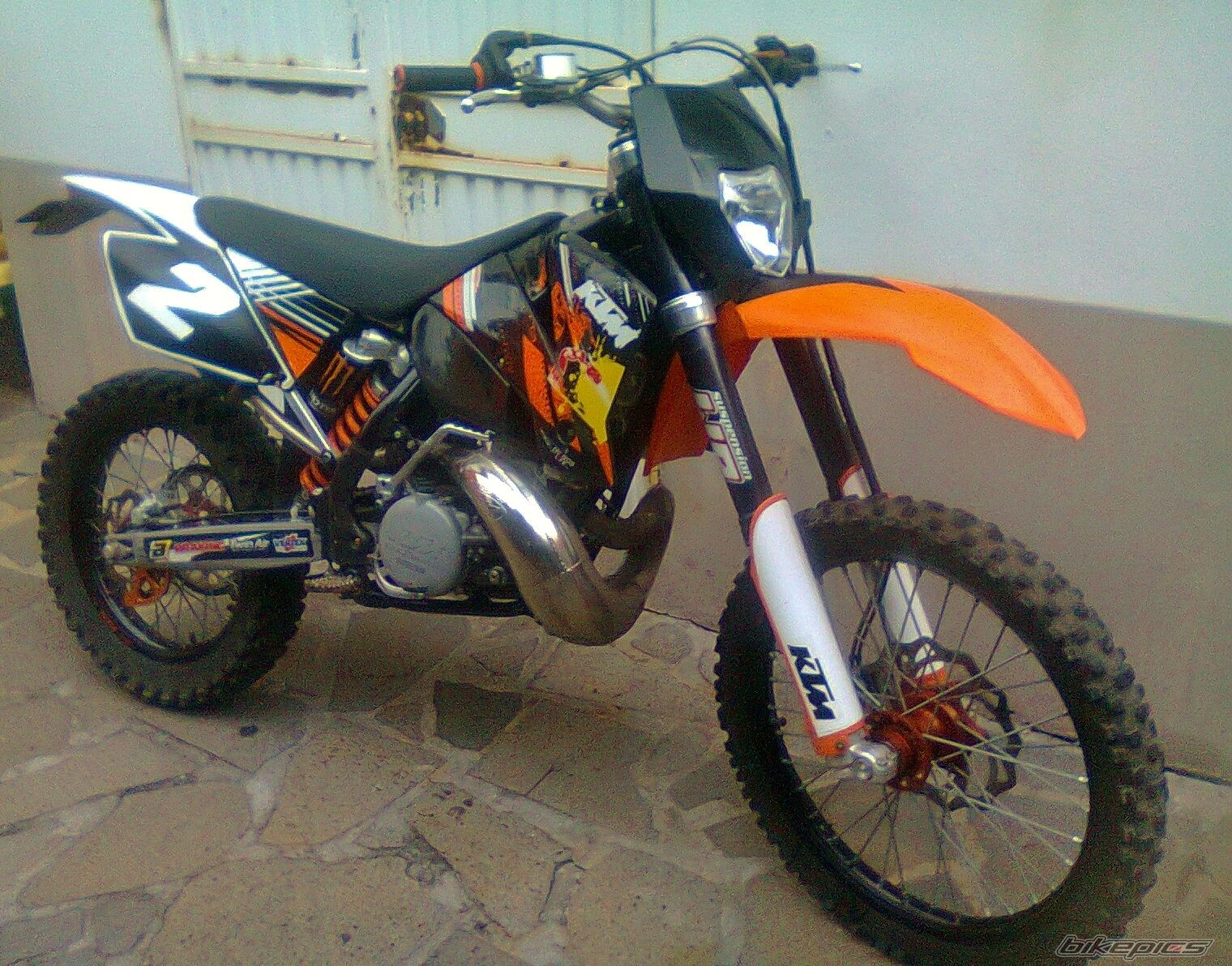 Photo 2485476