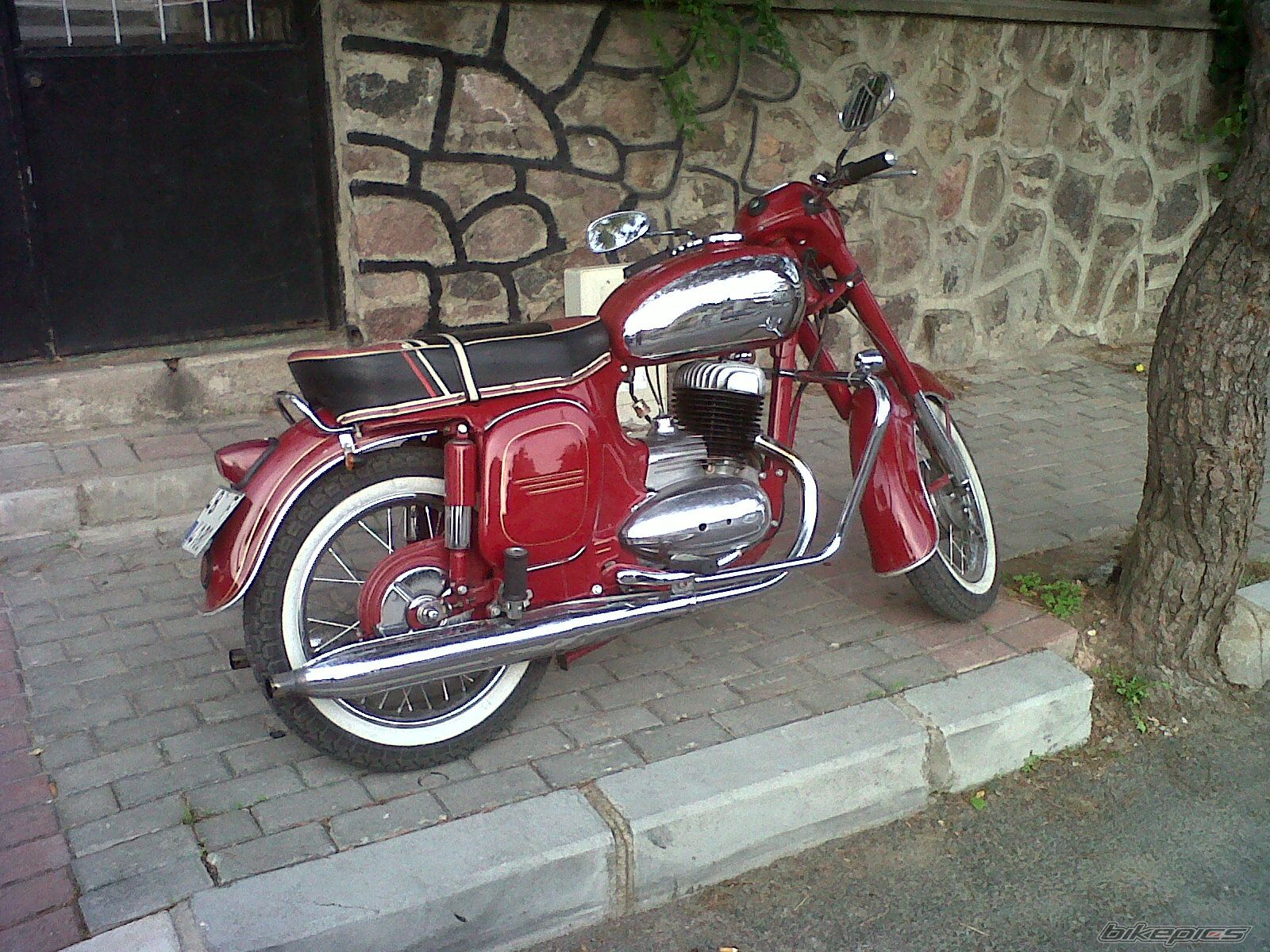 Photo 2485848