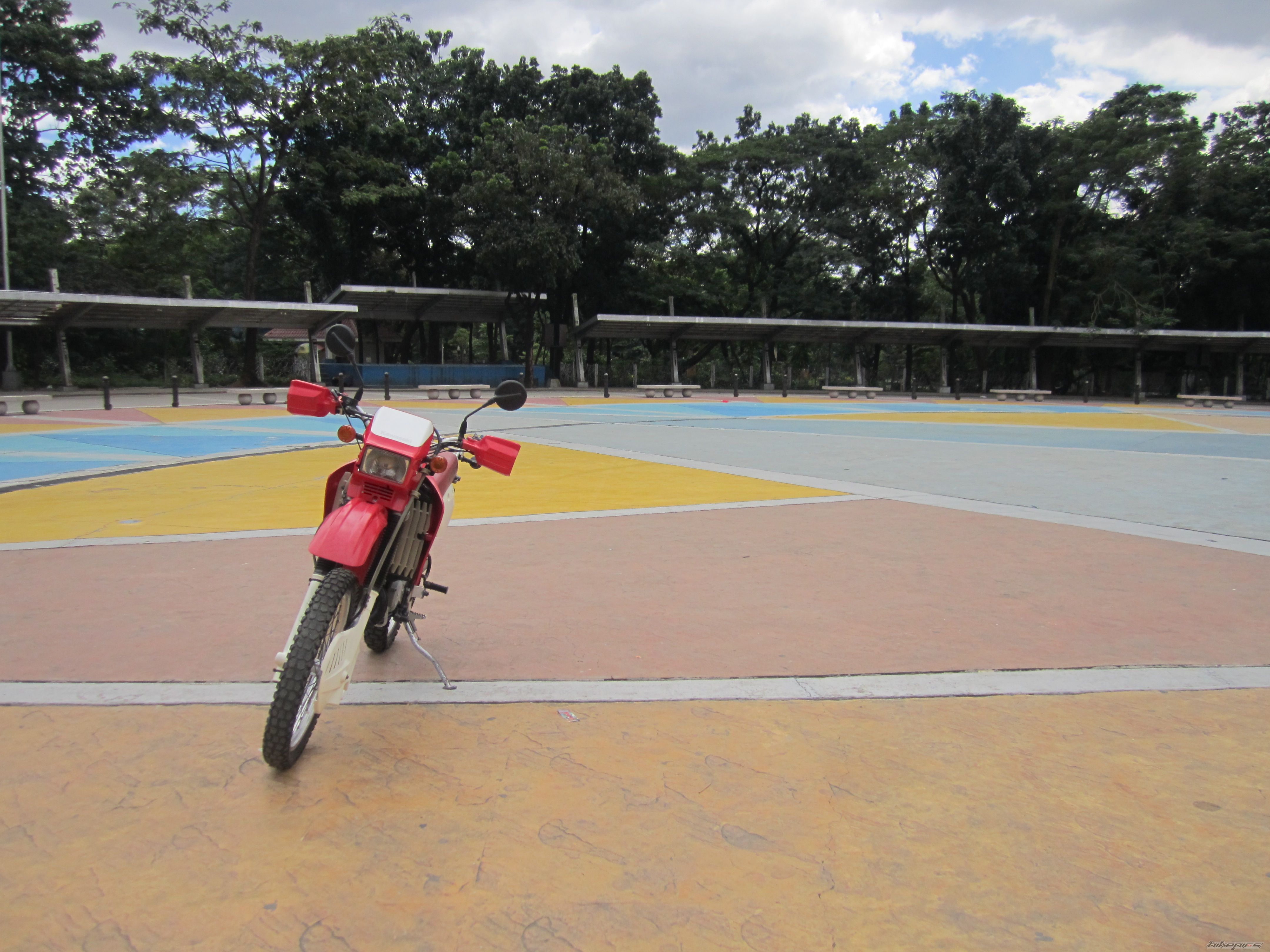 Photo 2485891
