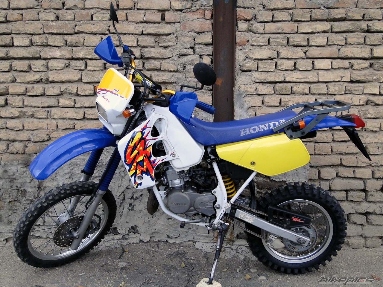 Photo 2487335