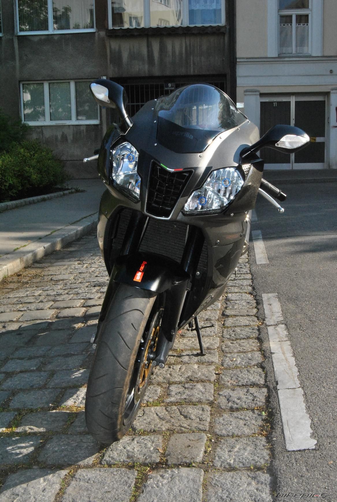 Photo 2487827