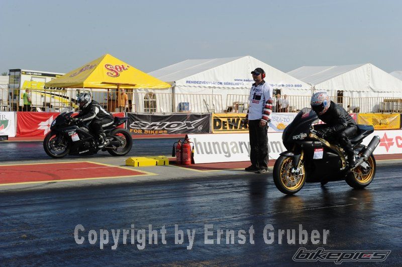 Photo 2487851