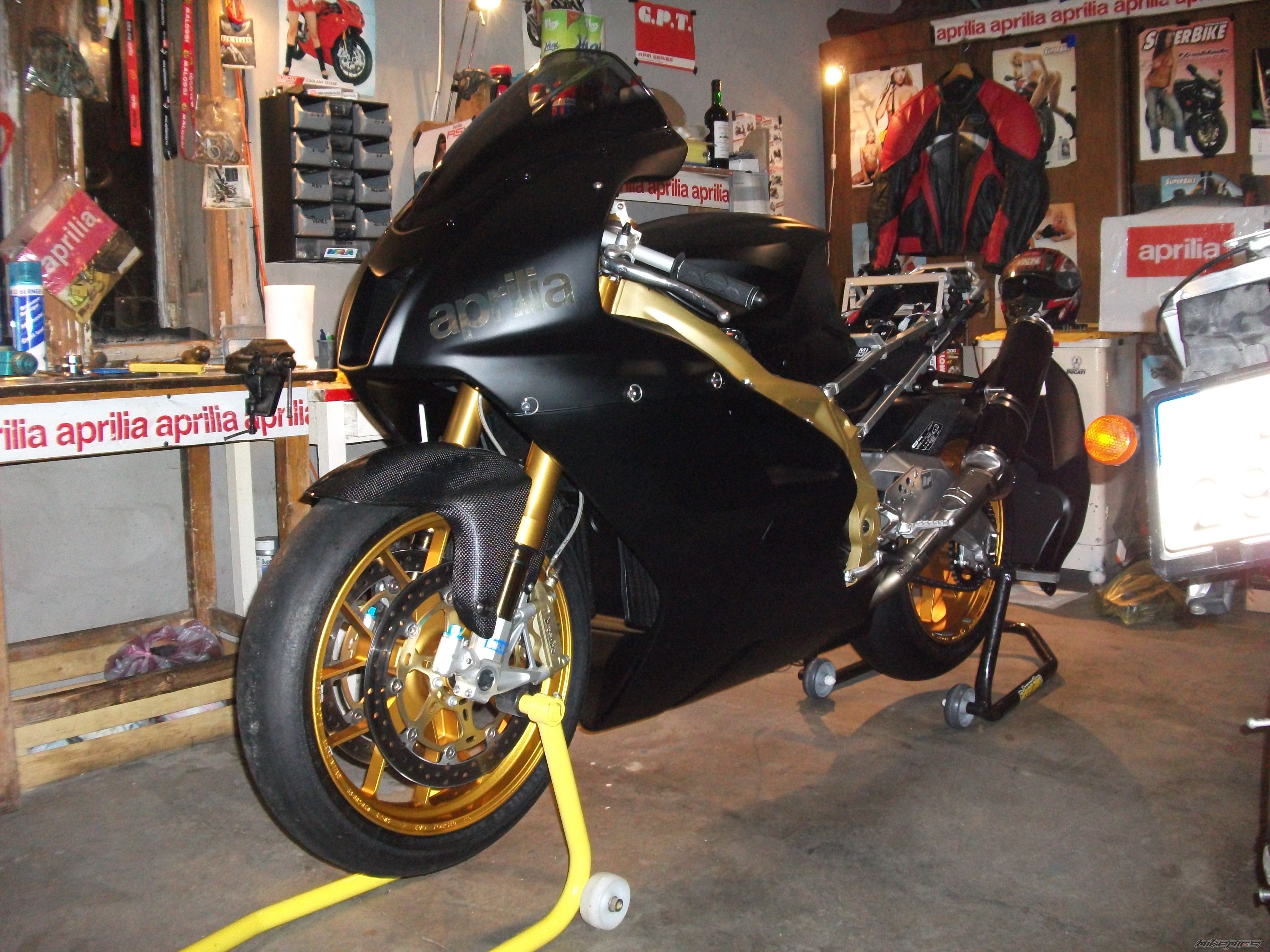 Photo 2487858