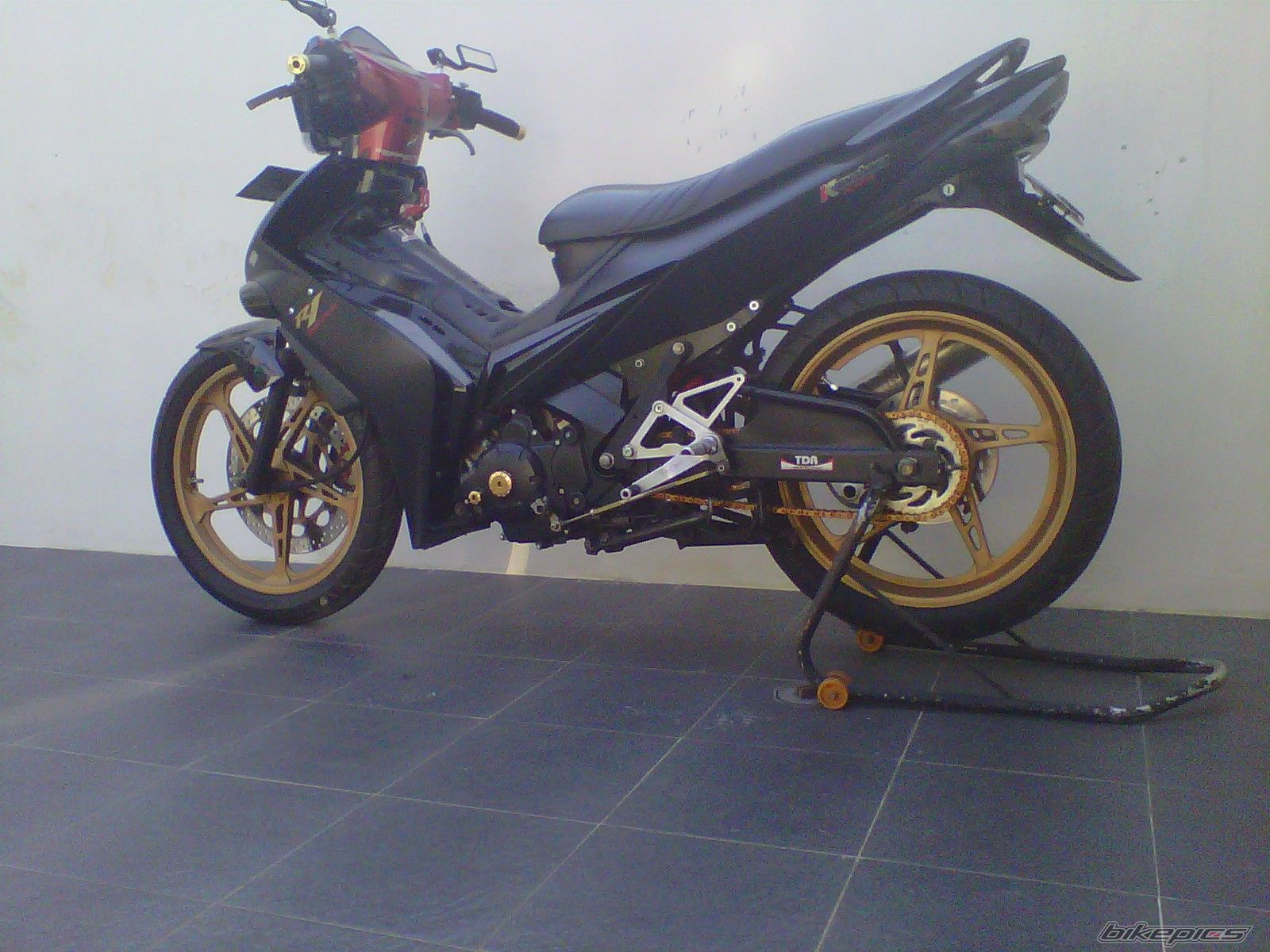 Photo 2487945