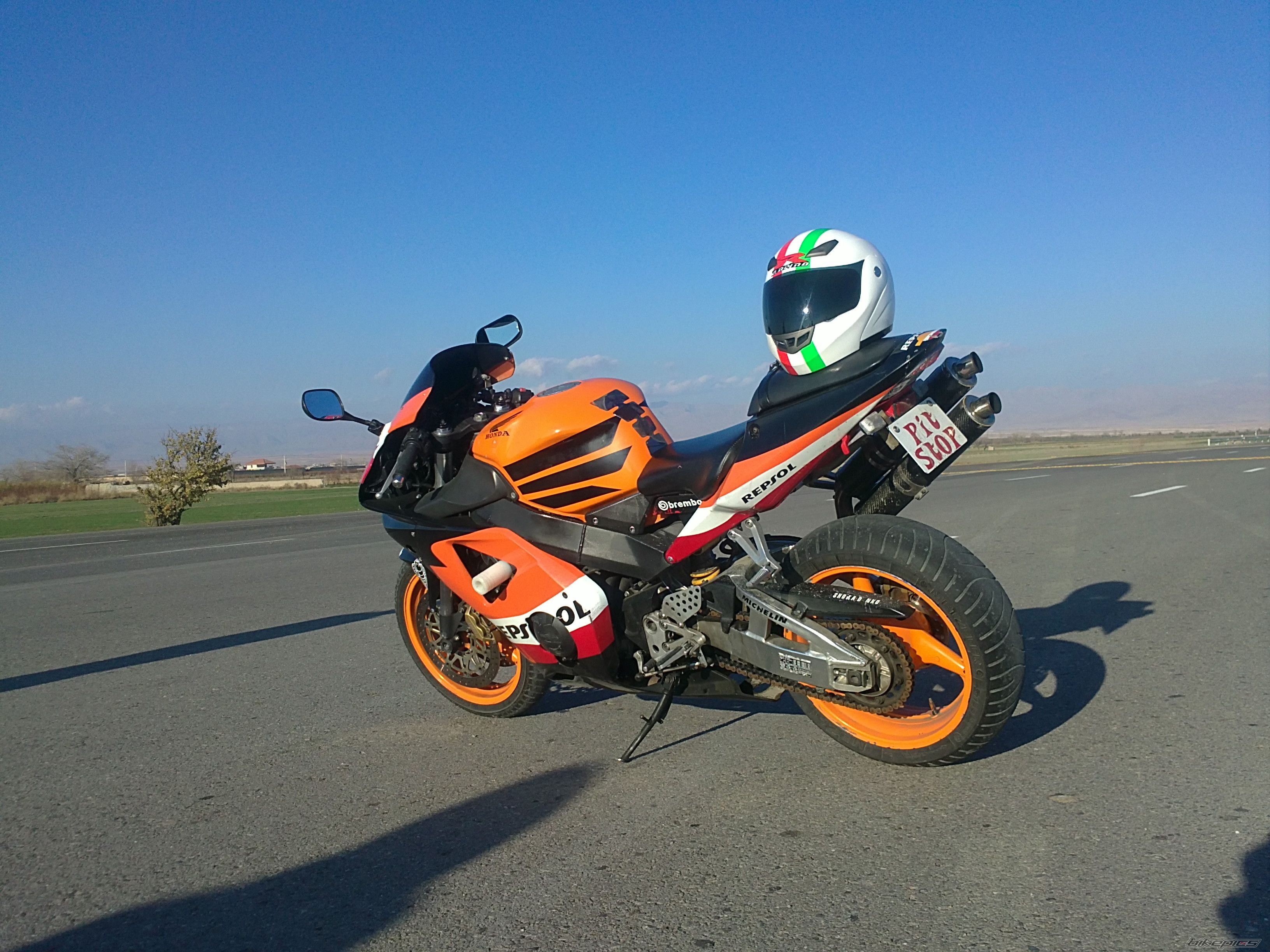 Photo 2487981