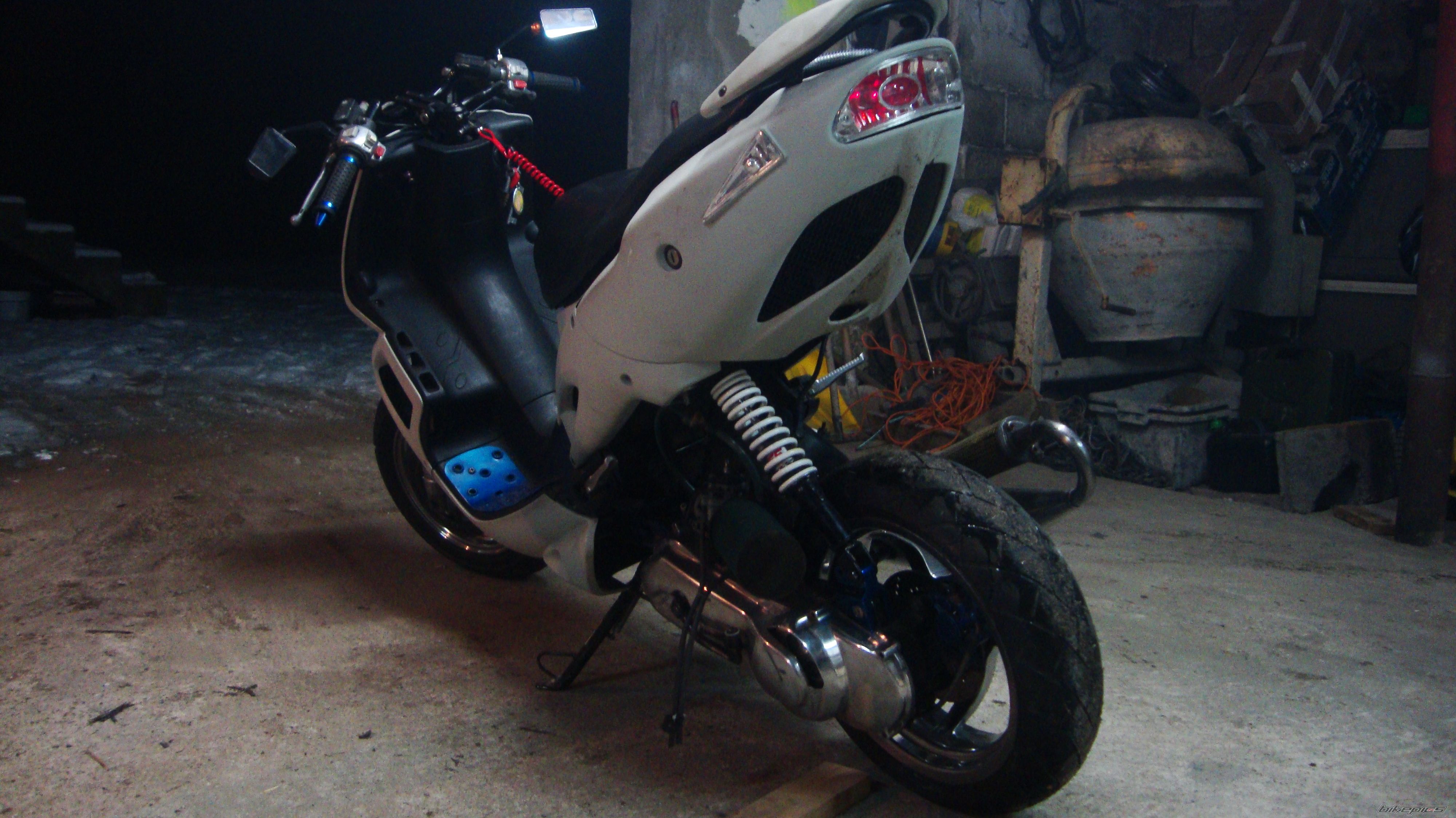 Photo 2487984