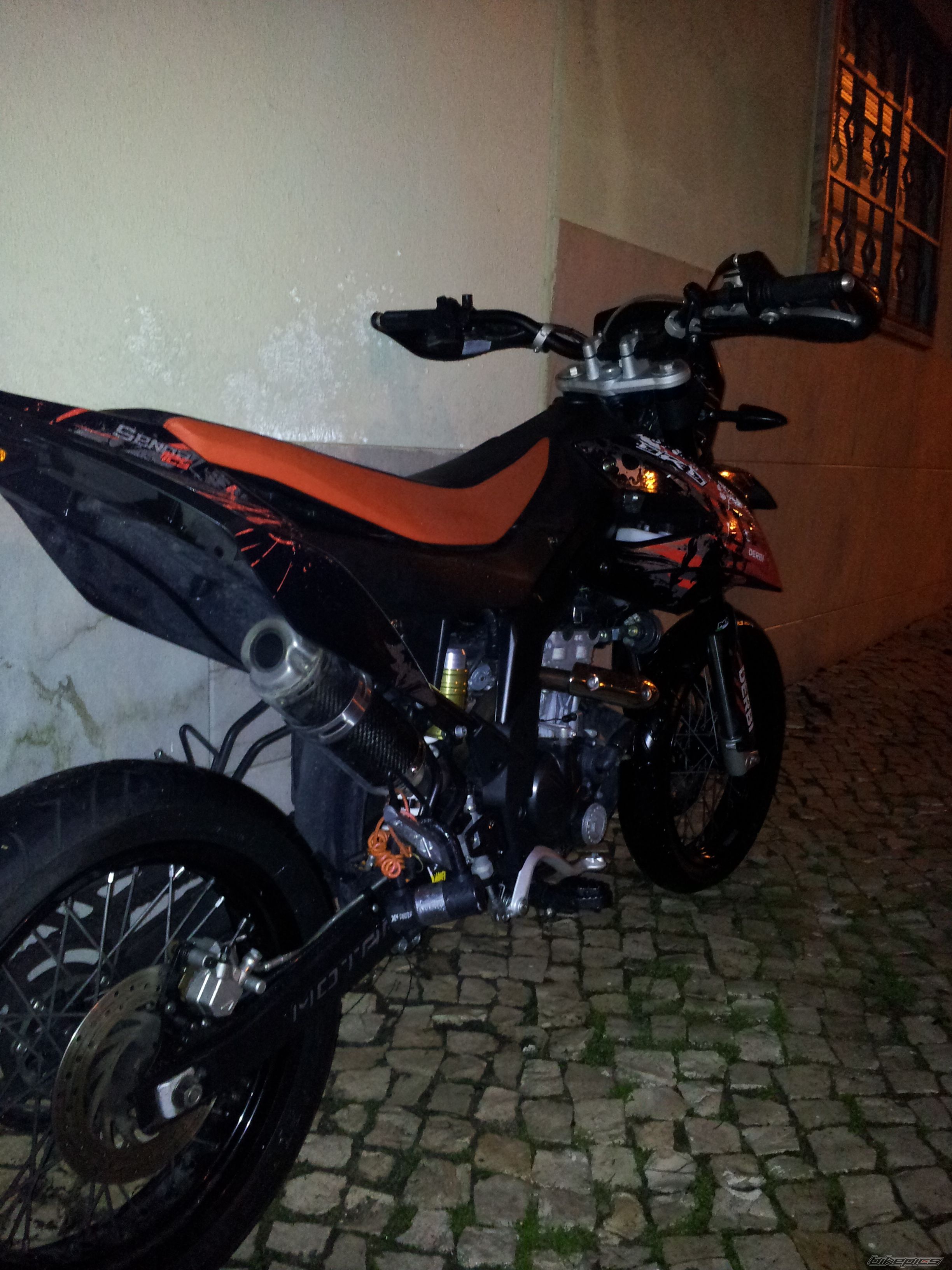 Photo 2488373