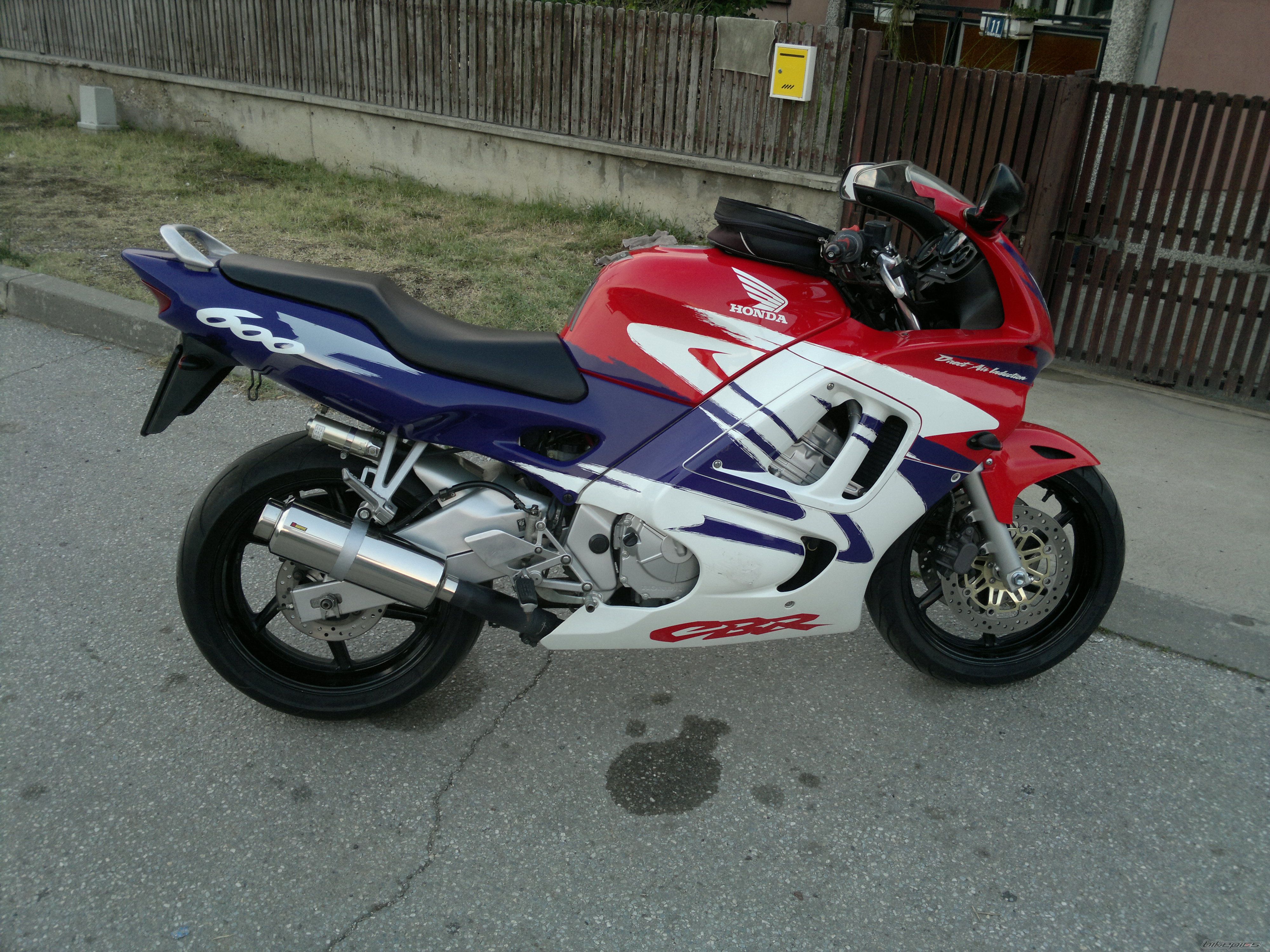 Photo 2488835
