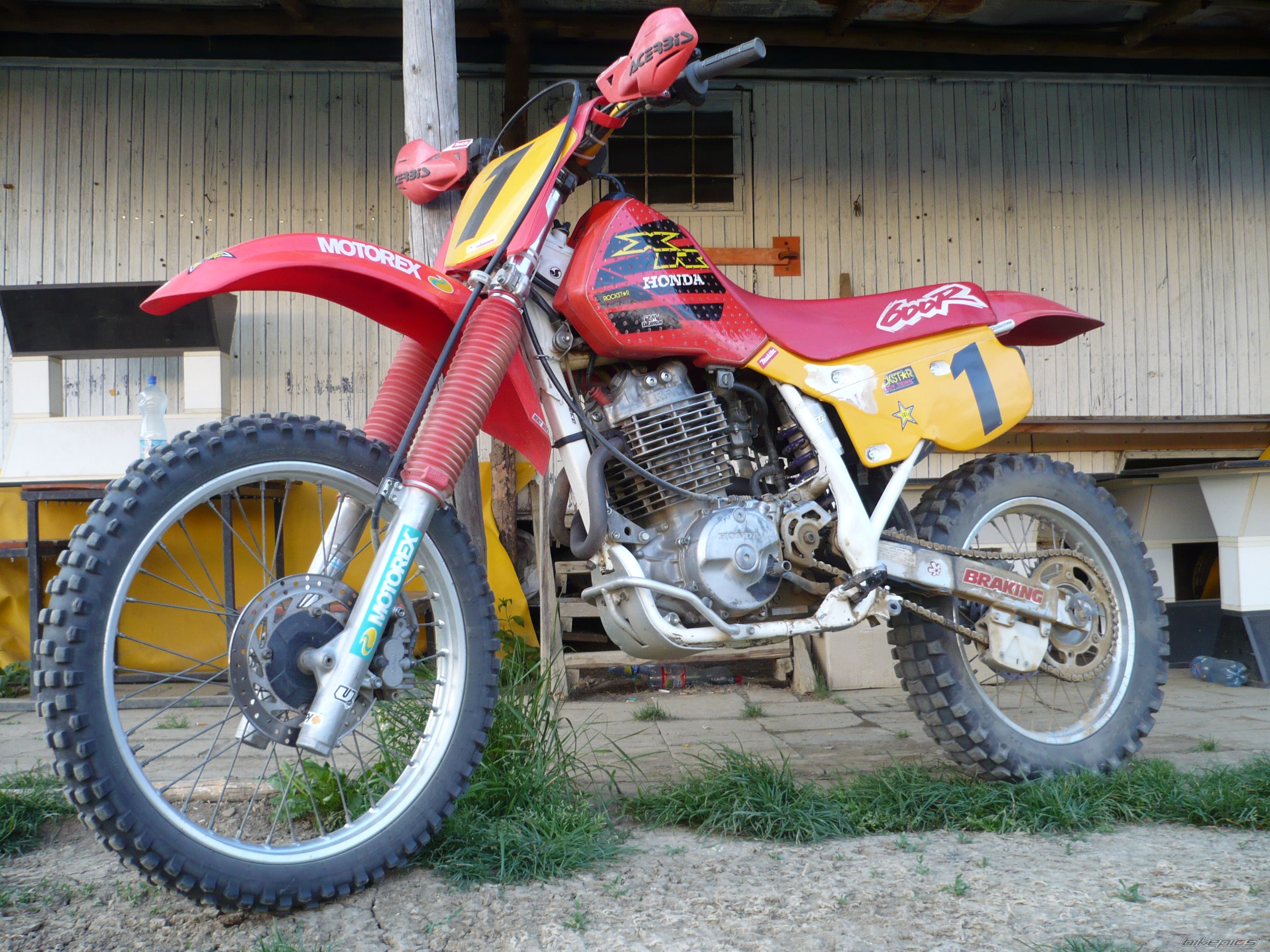 Photo 2488855