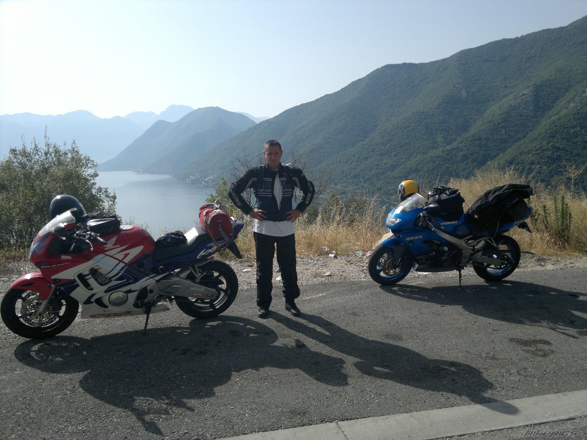 Photo 2488889
