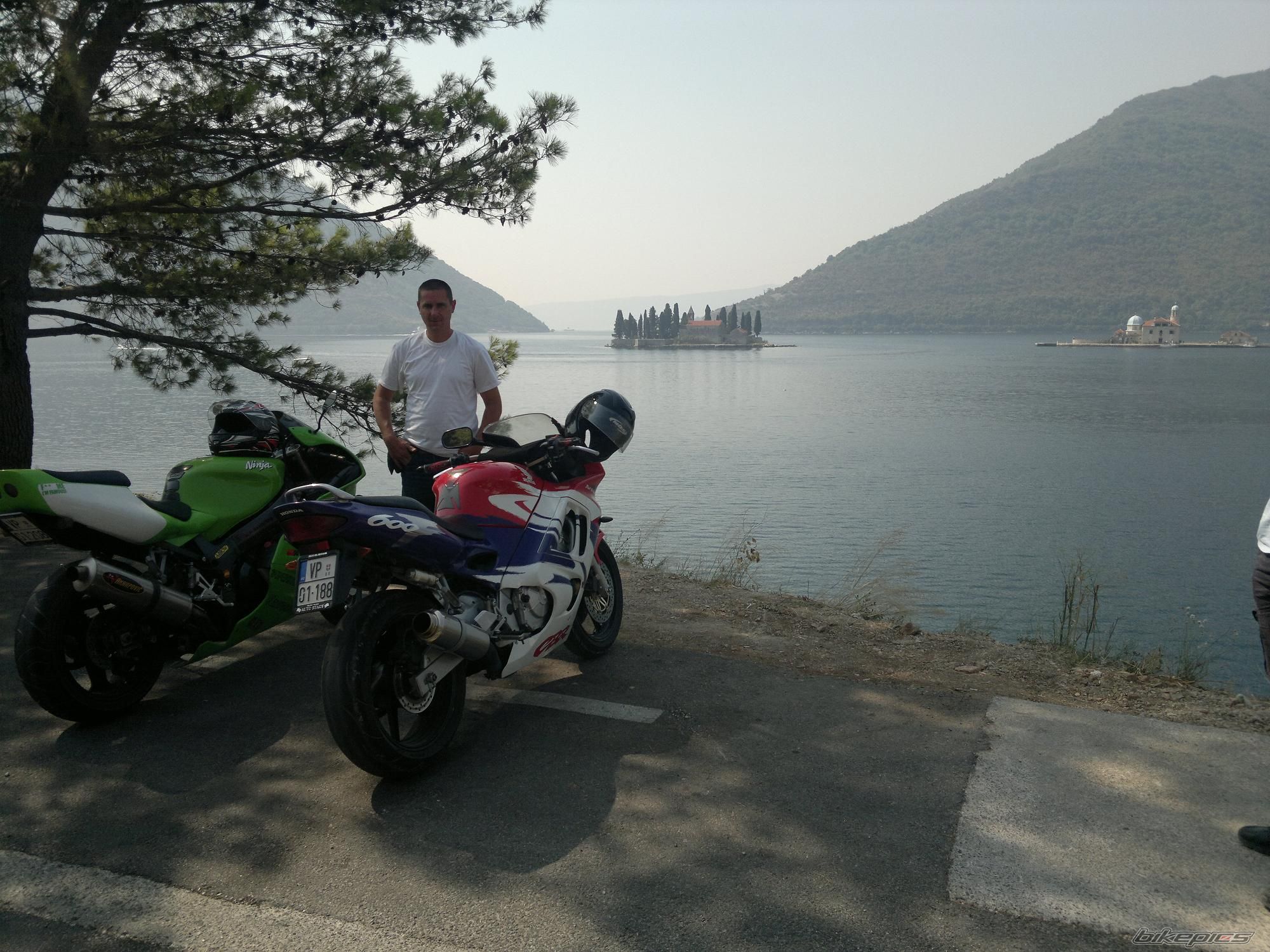 Photo 2488897