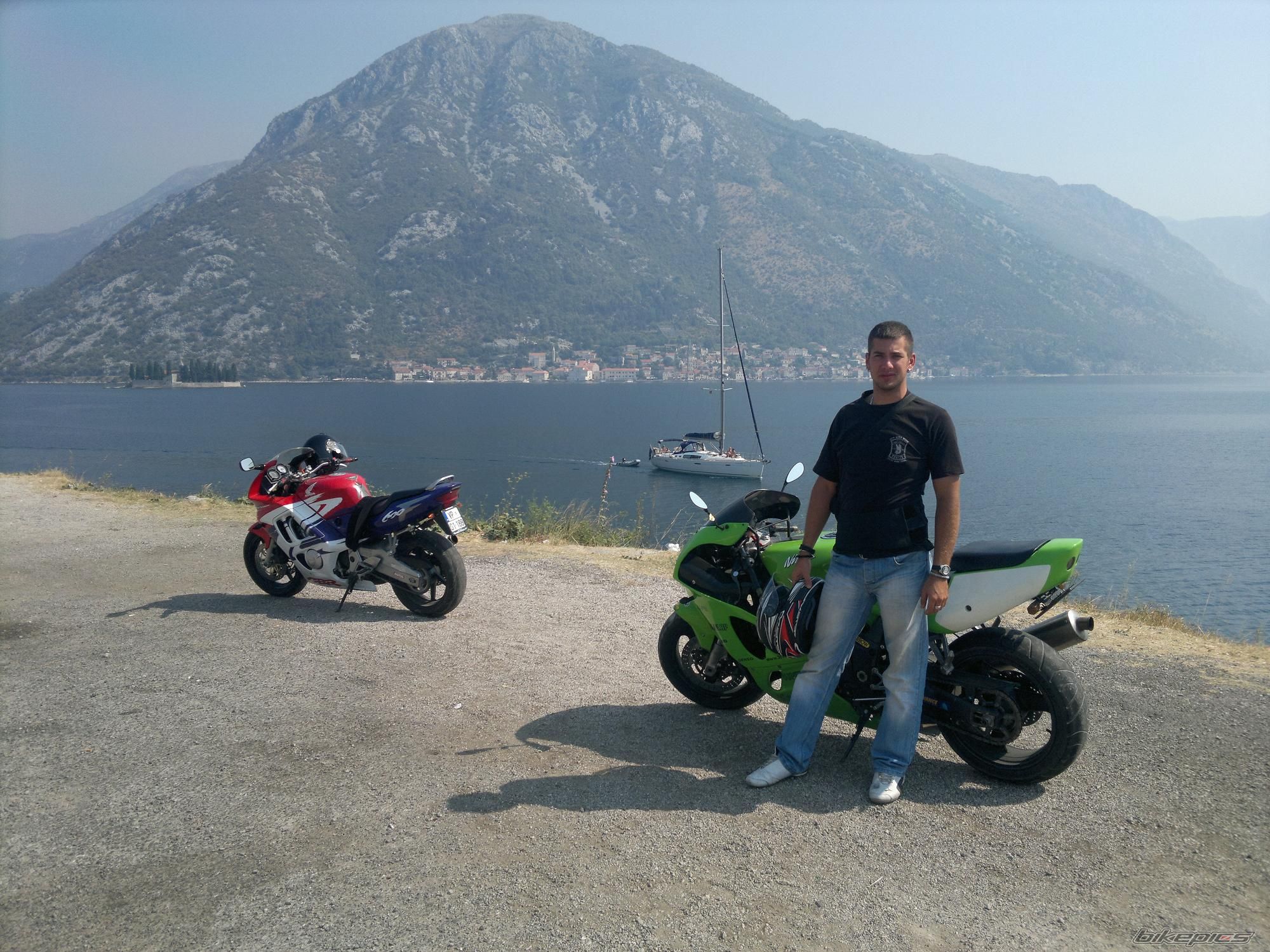 Photo 2488898