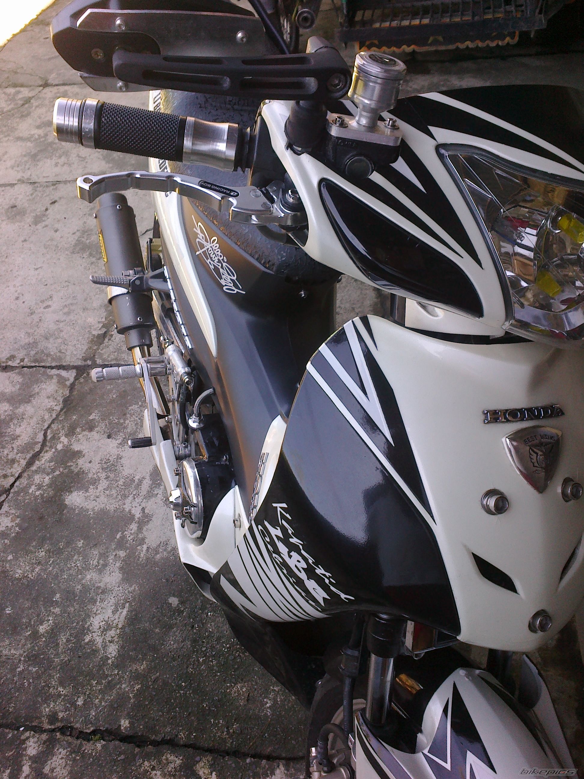 Photo 2489272