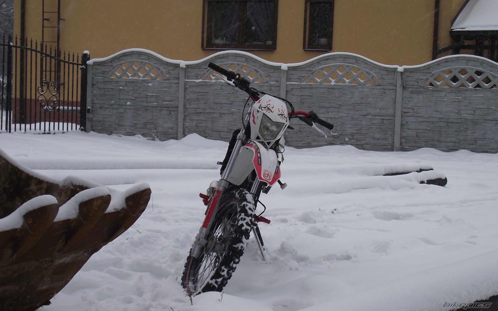 Photo 2489969