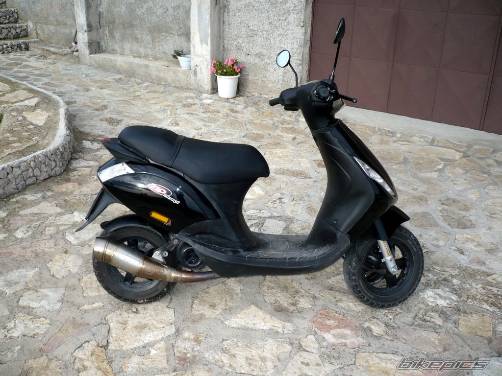 Photo 2490381