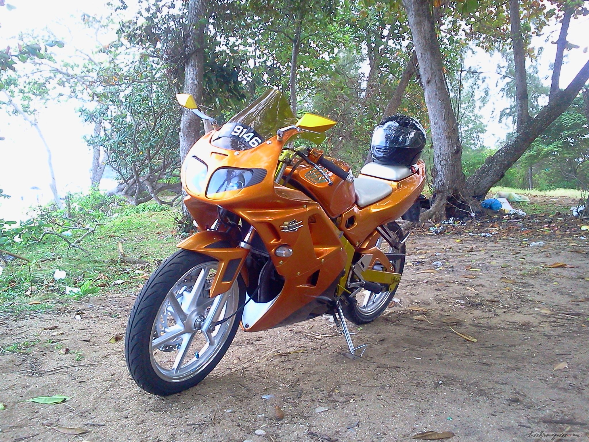 Photo 2490385