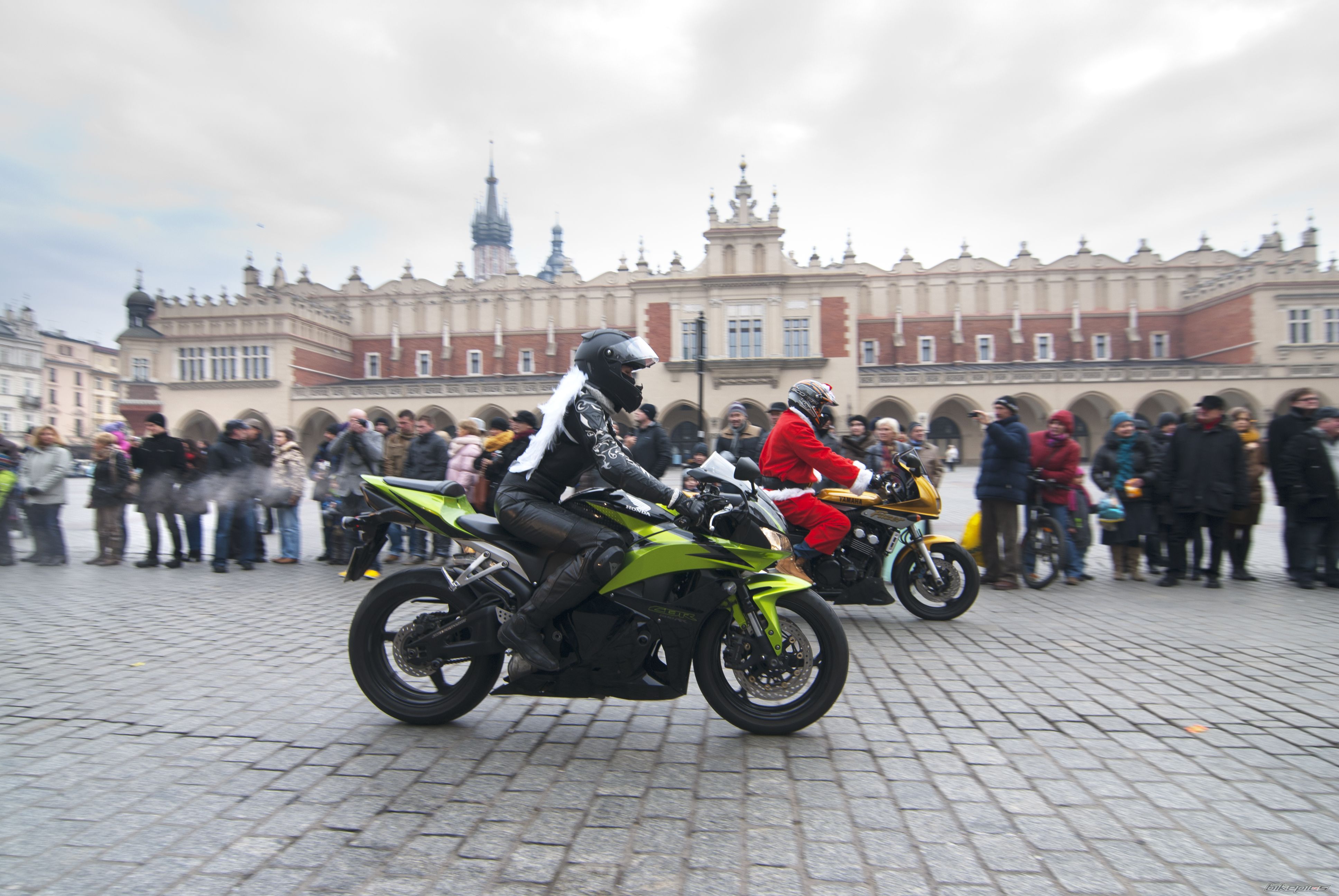 Bike Photo 2490438