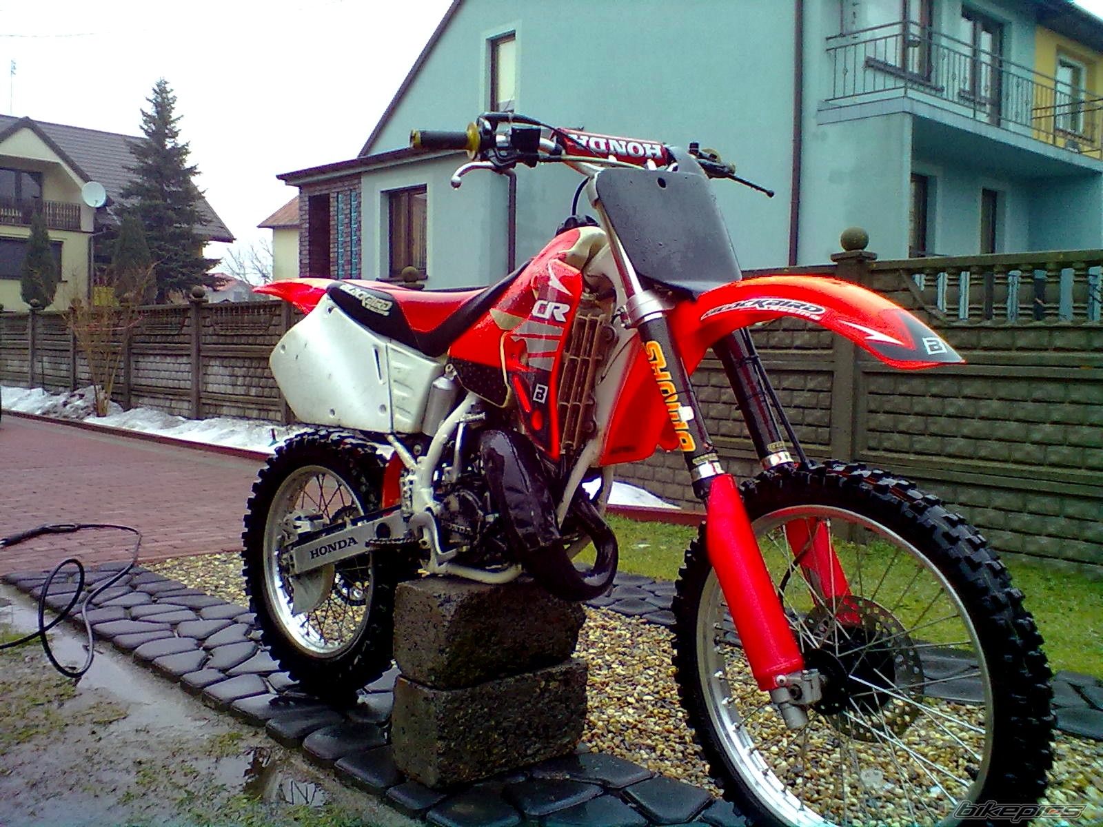 Photo 2491637