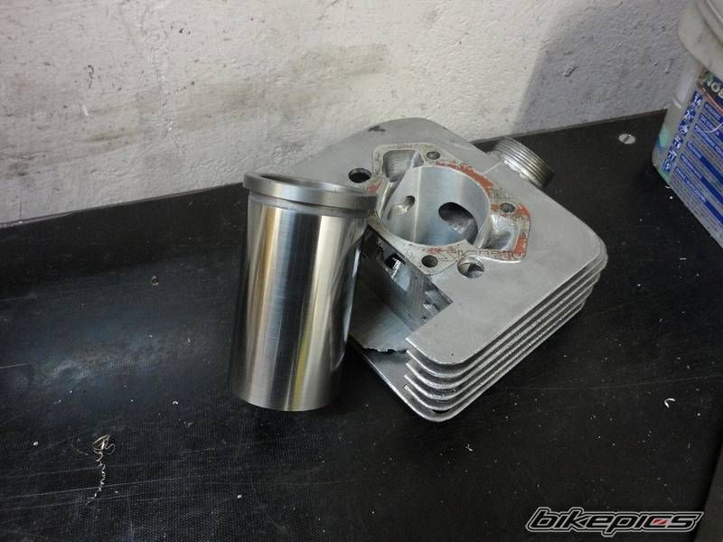 Photo 2492279