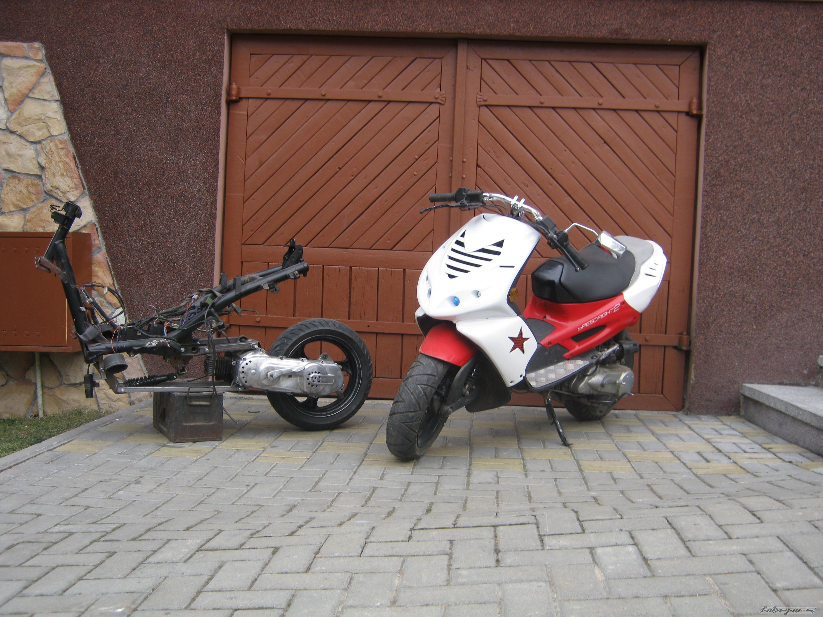 Photo 2492827