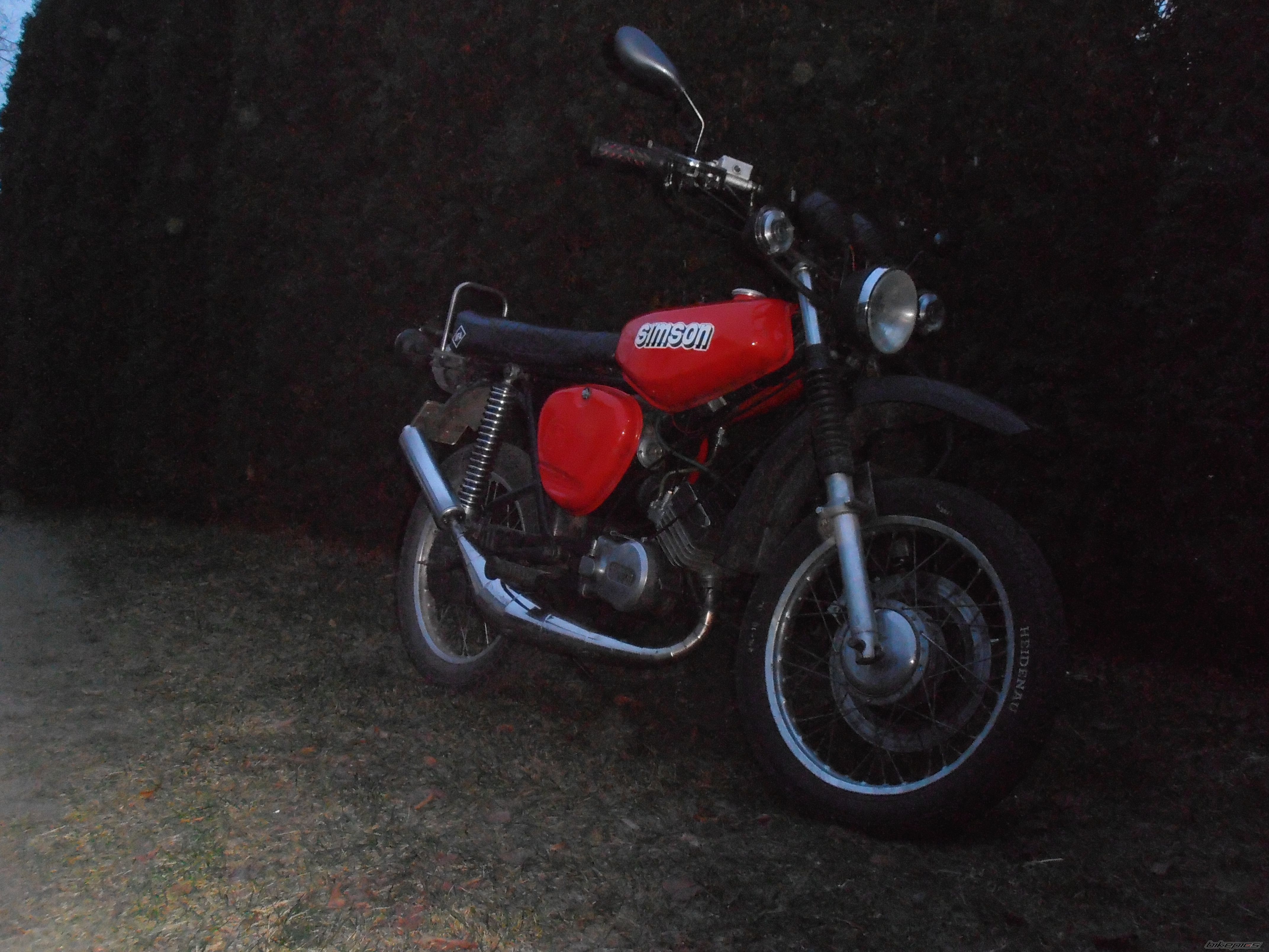 Photo 2492839