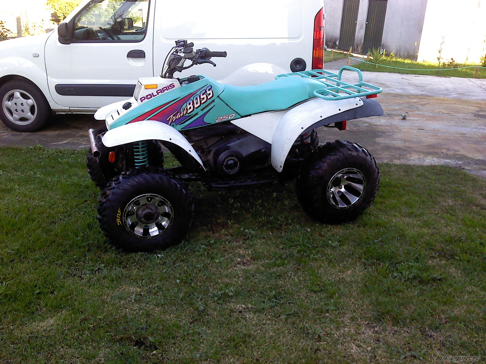 Photo 2492999