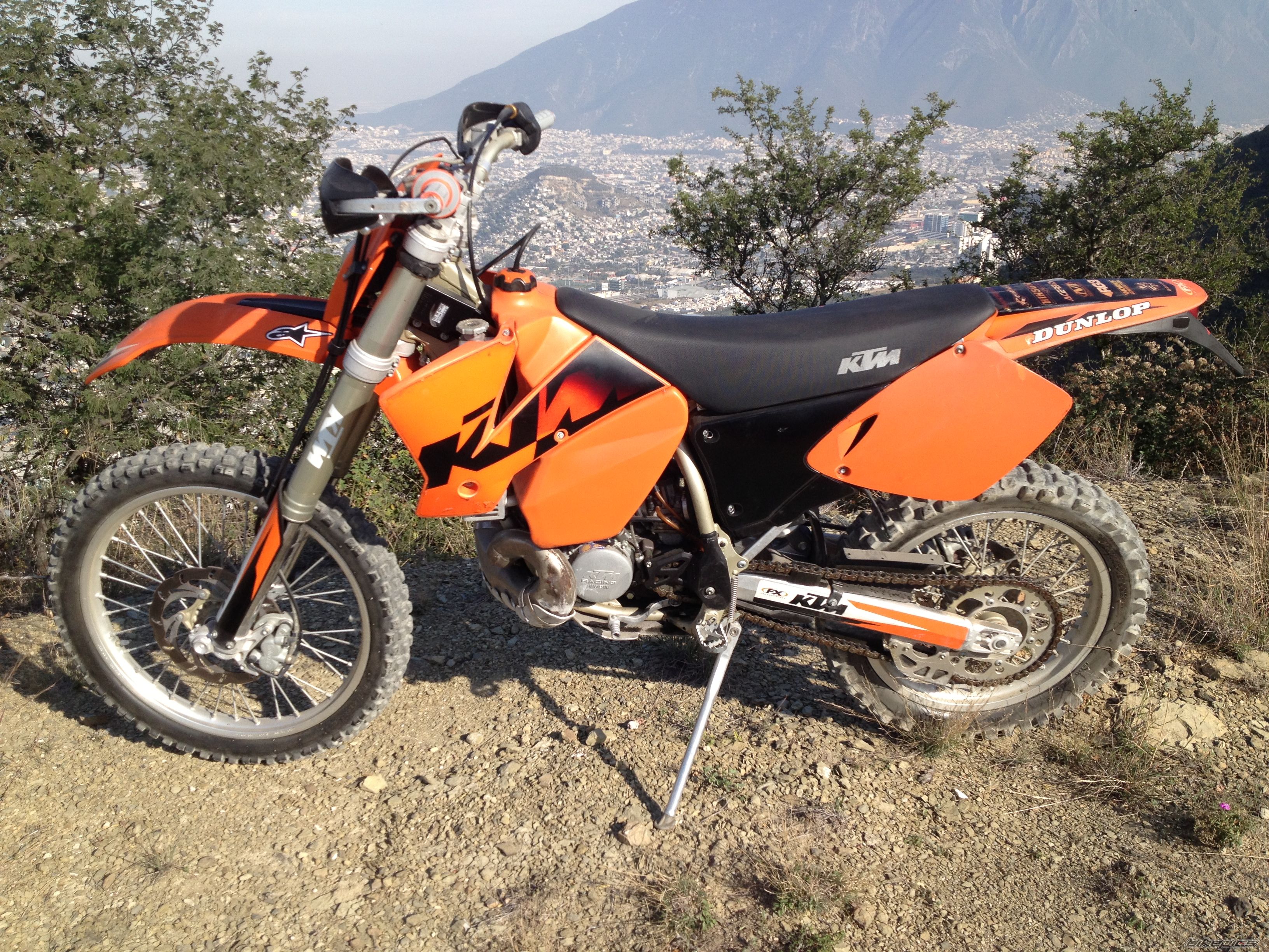 Photo 2493475